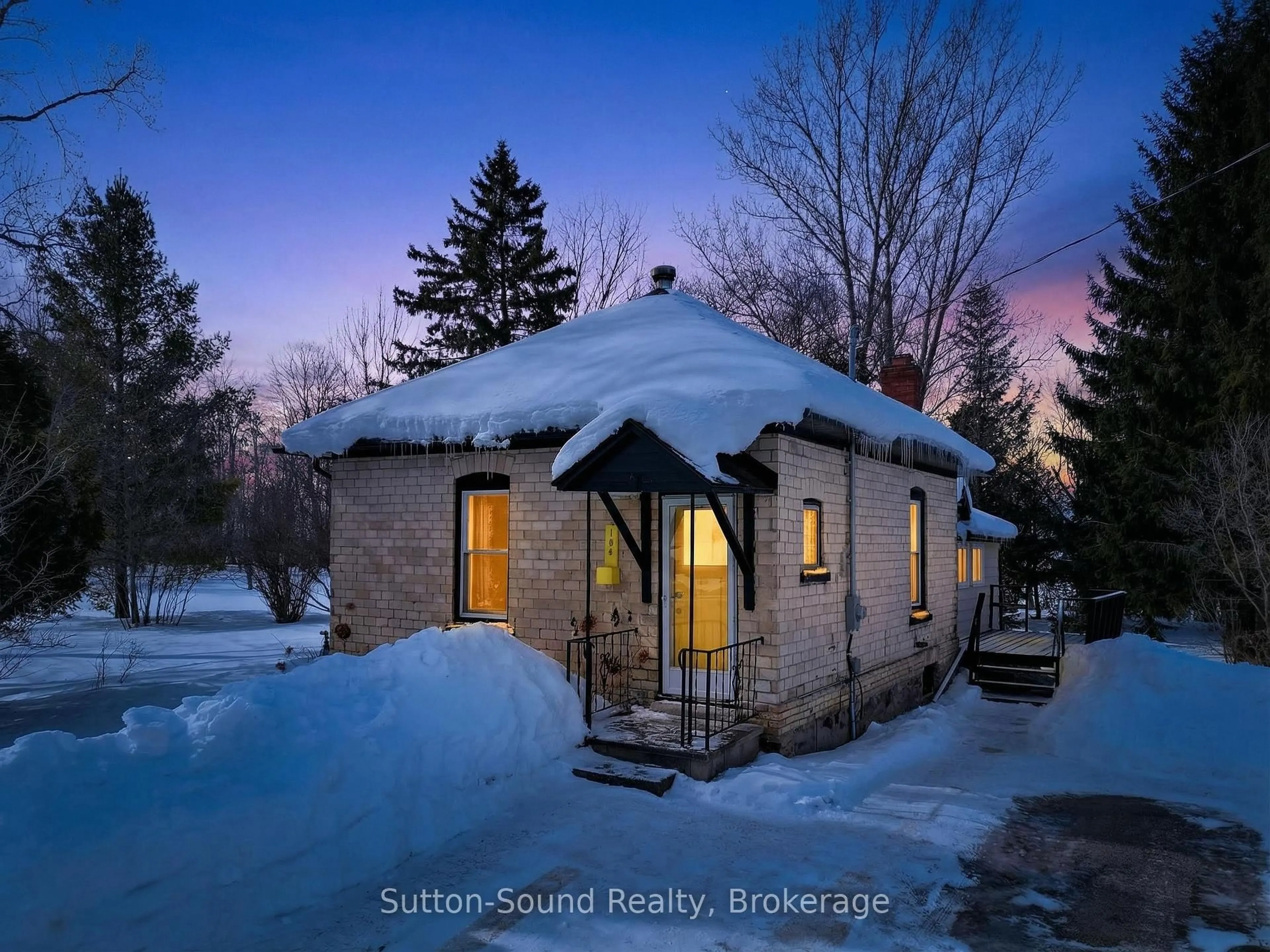 Unknown for 184 Gould St, South Bruce Peninsula Ontario N0H 2T0