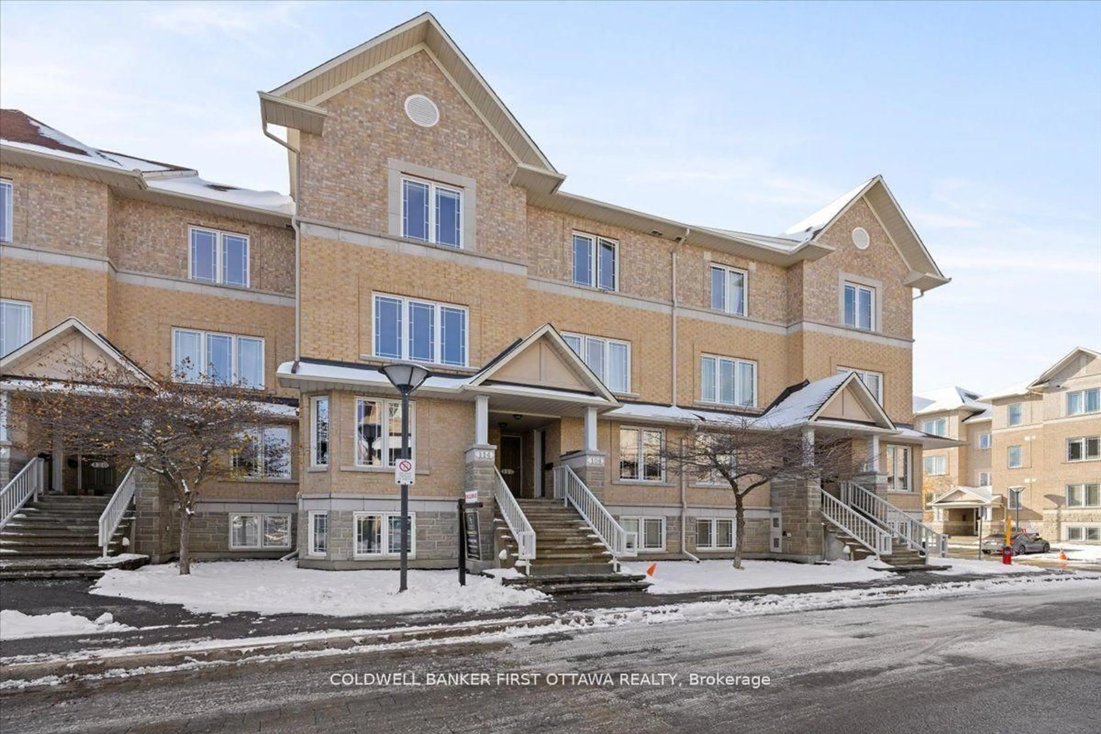 Unknown for 112 Paseo Private, Nepean Ontario K2G 3J5