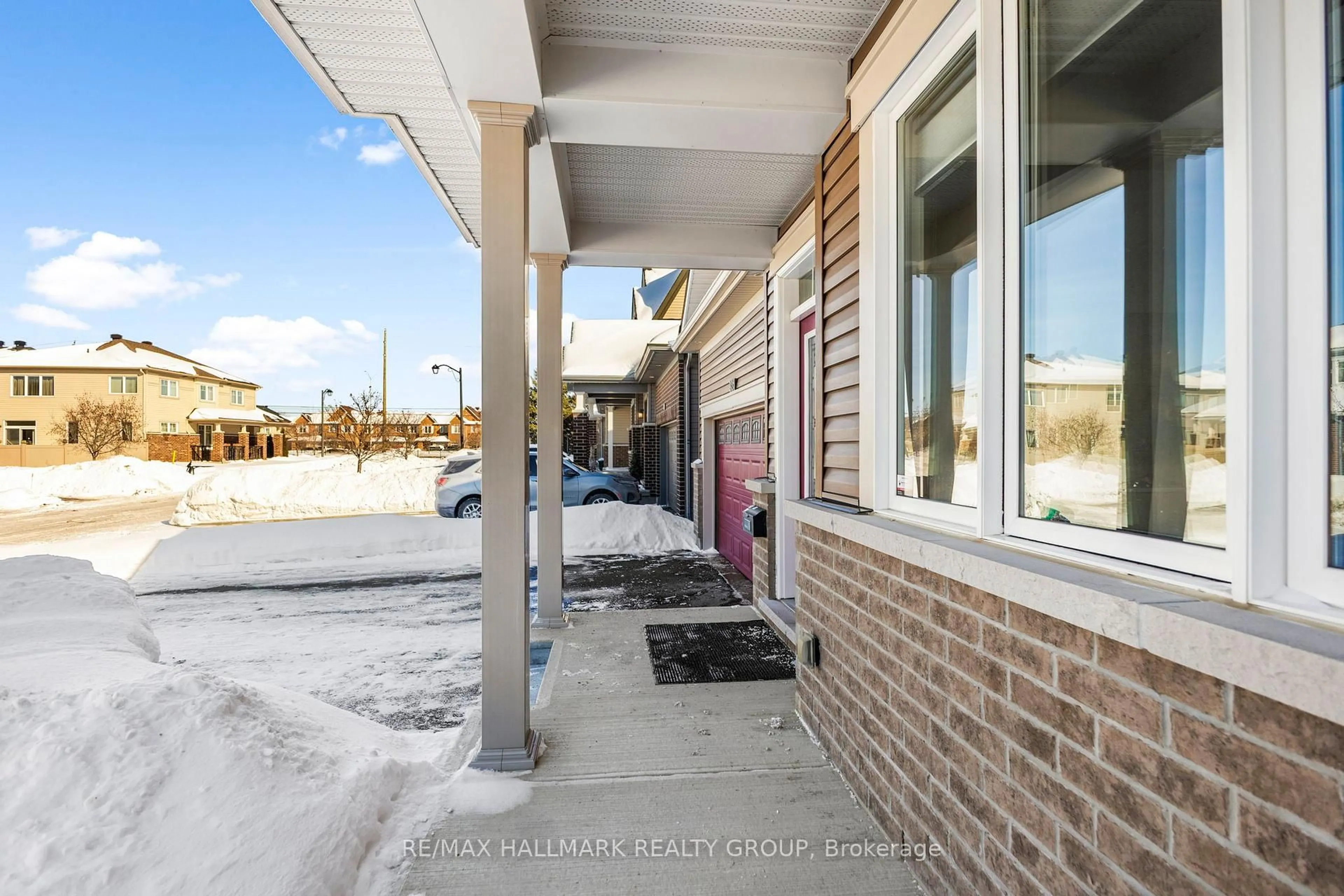 Patio, street for 321 Hepatica Way, Ottawa Ontario K4A 0Y9