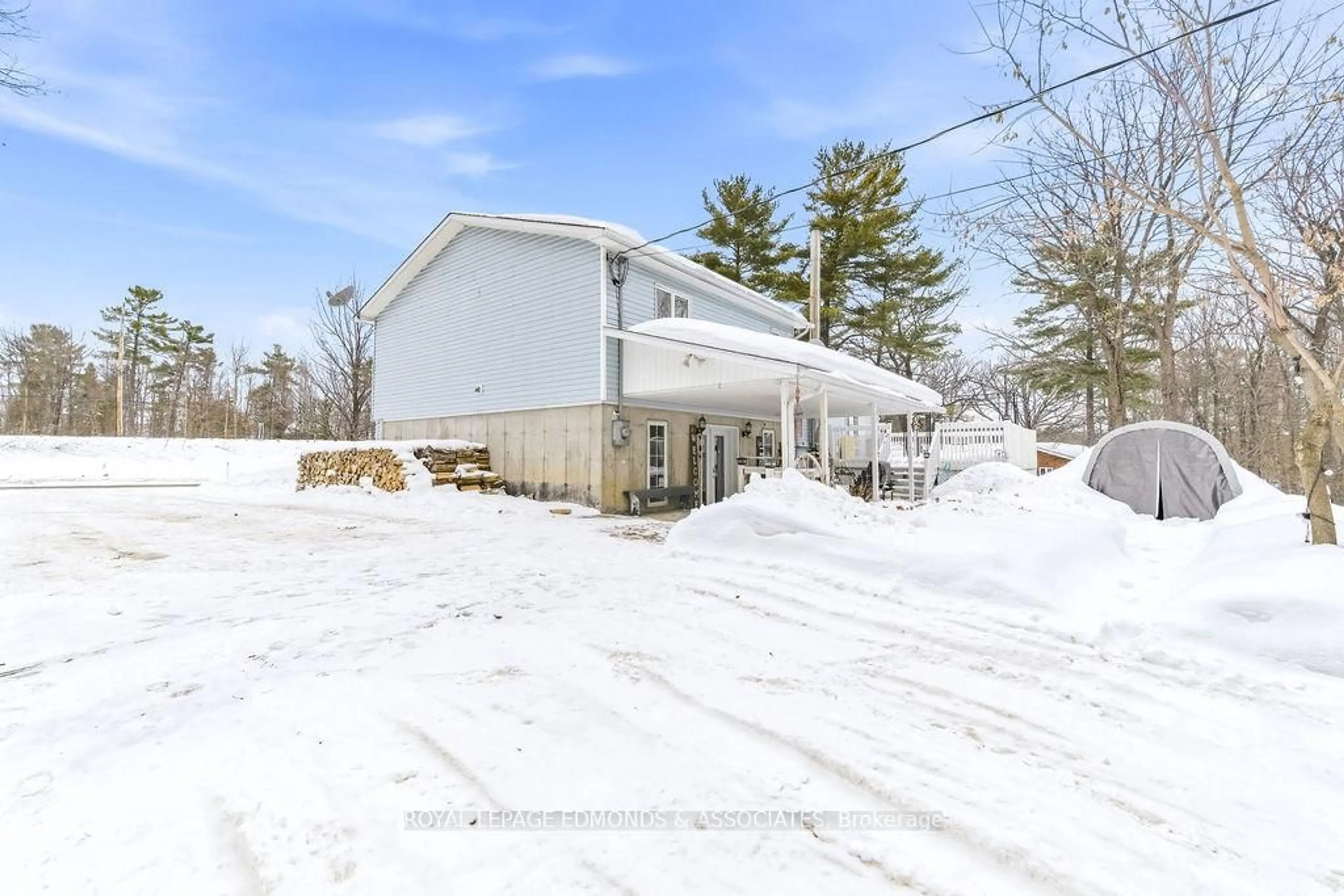 Unknown for 104 Beckett View Dr, Pembroke Ontario K8A 6W2