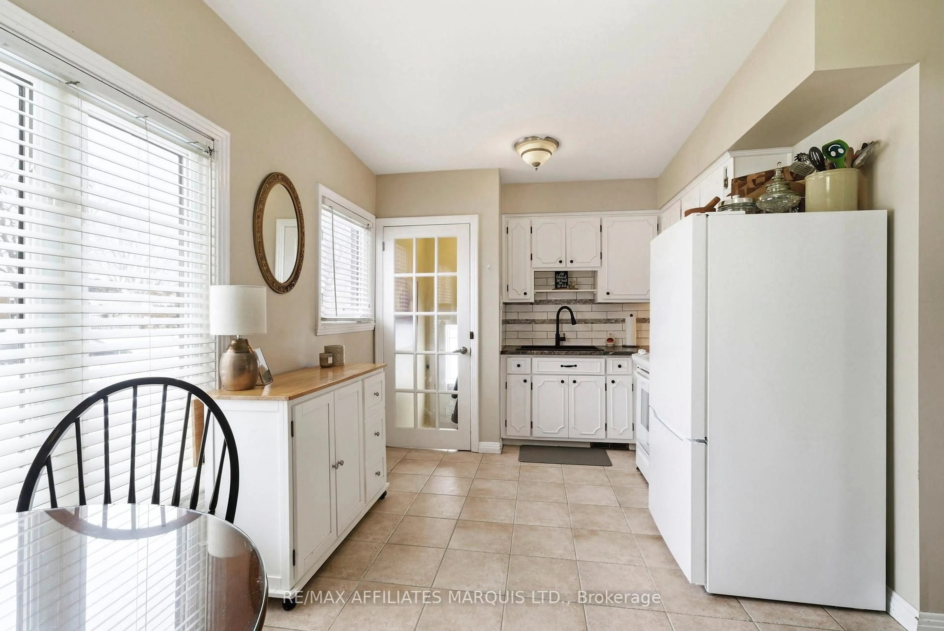 Open concept kitchen, ceramic/tile floor for 1817 Shearer Ave, Cornwall Ontario K6H 2H4