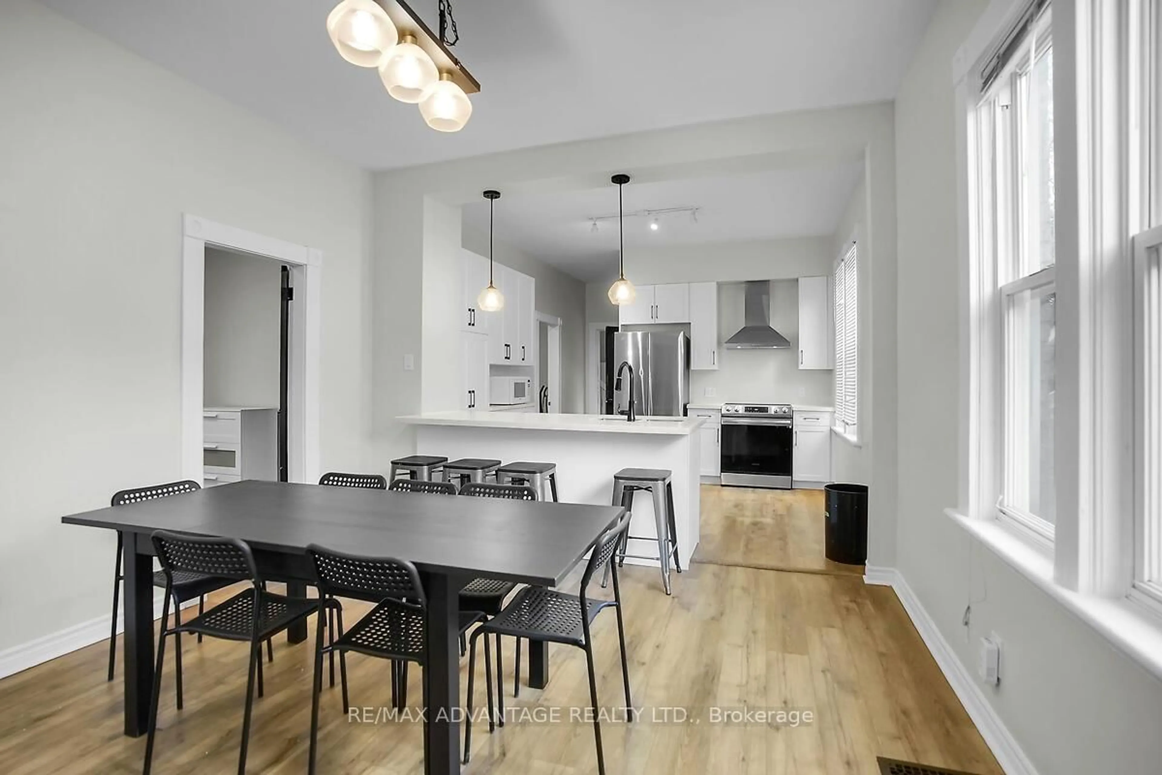 Open concept kitchen, unknown for 252 Cheapside St, London East Ontario N6A 2A1