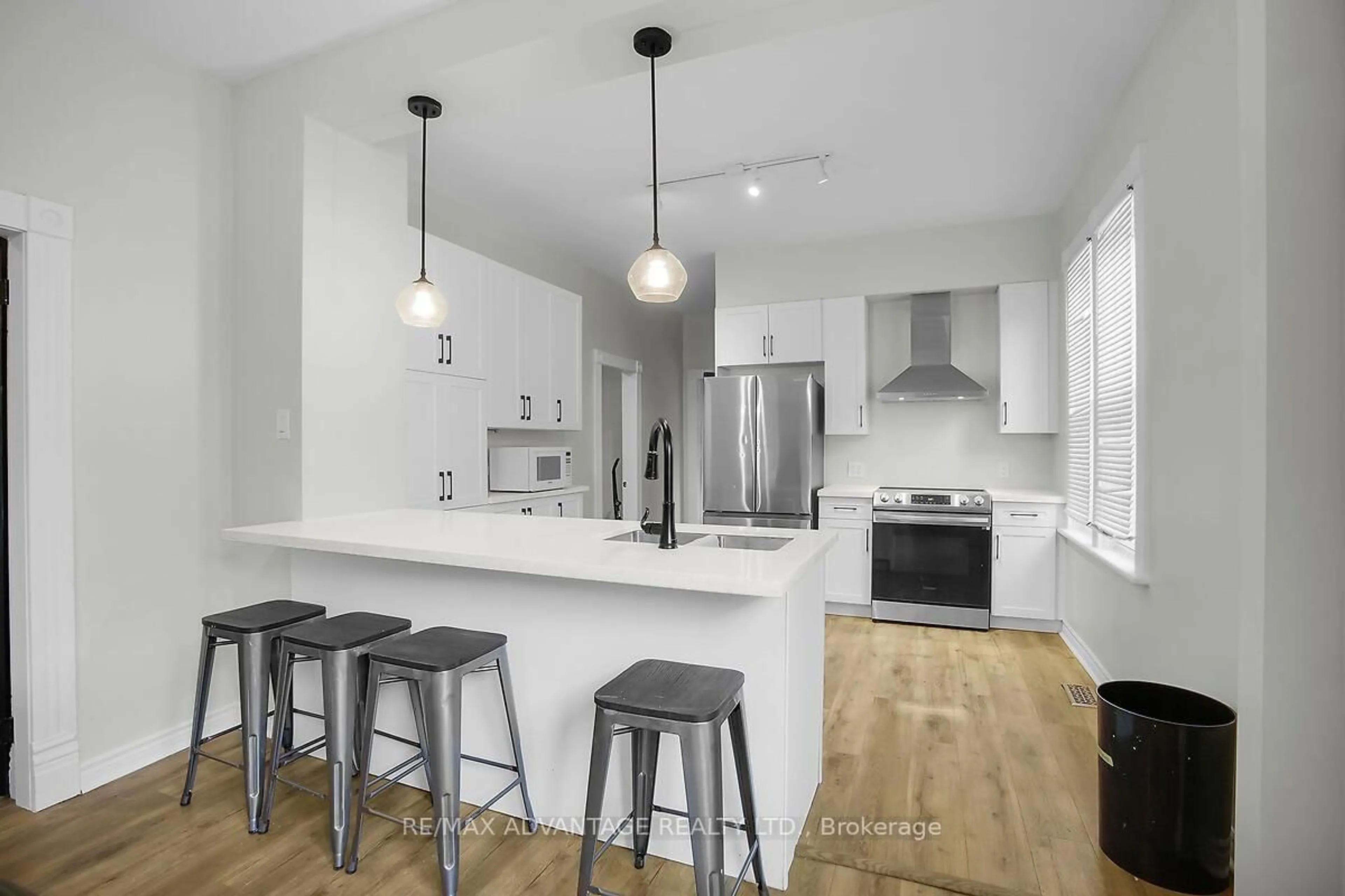 Open concept kitchen, unknown for 252 Cheapside St, London East Ontario N6A 2A1