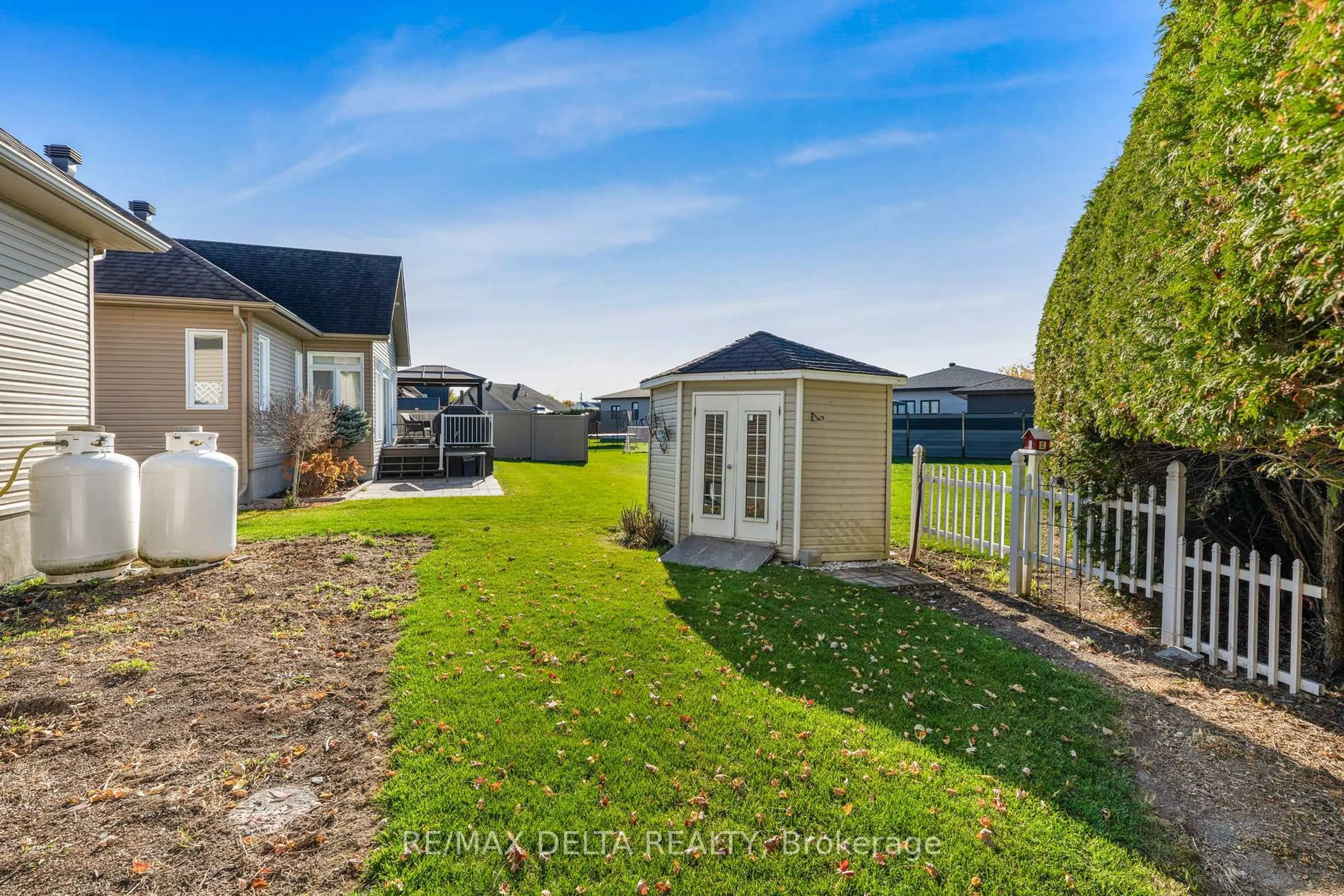 A pic from outside/outdoor area/front of a property/back of a property/a pic from drone, unknown for 131 Caledonia Rd, The Nation Ontario K0C 2B0