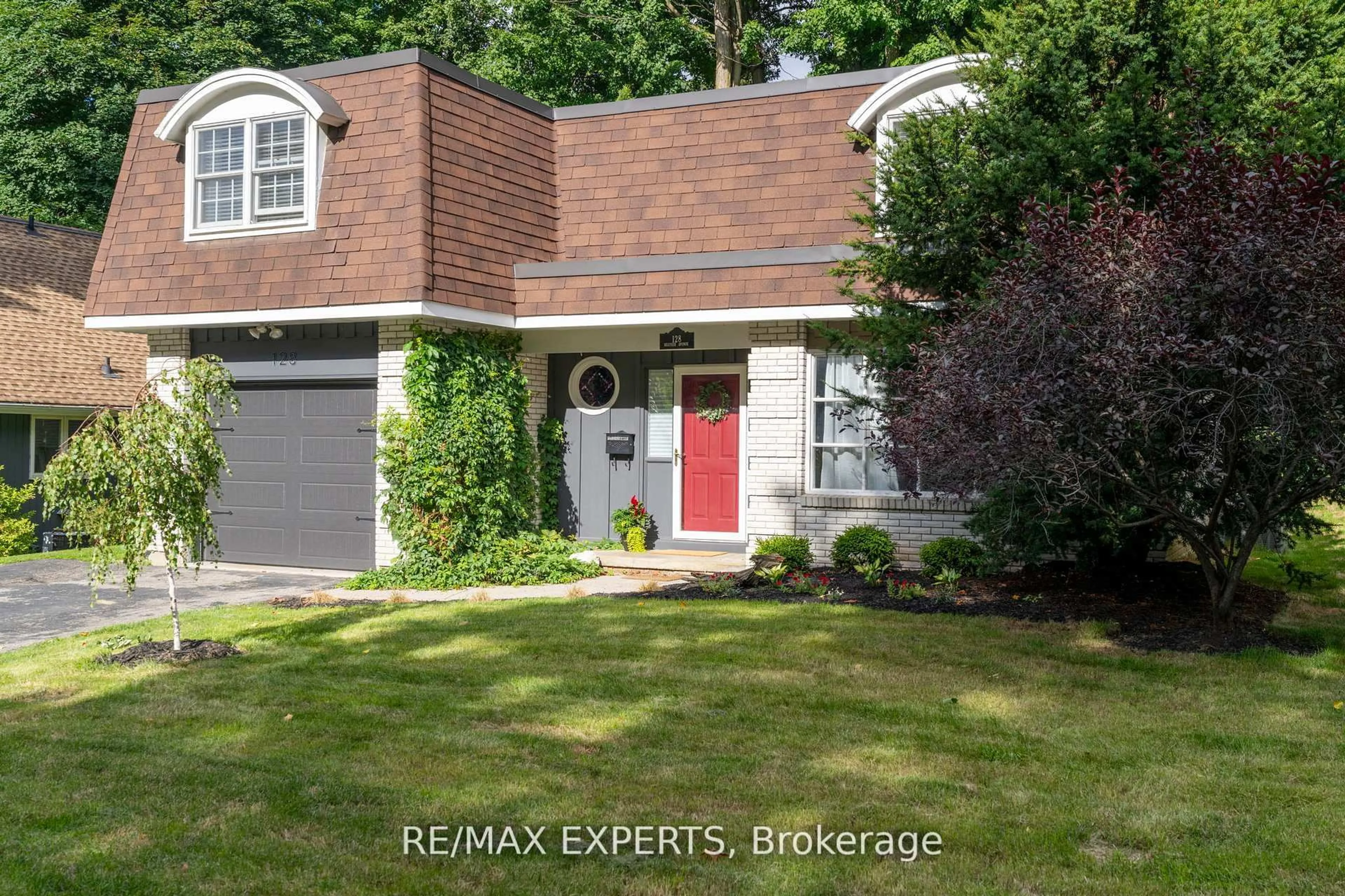 Home with brick exterior material, street for 128 Heather Ave, Cambridge Ontario N3C 2Y7