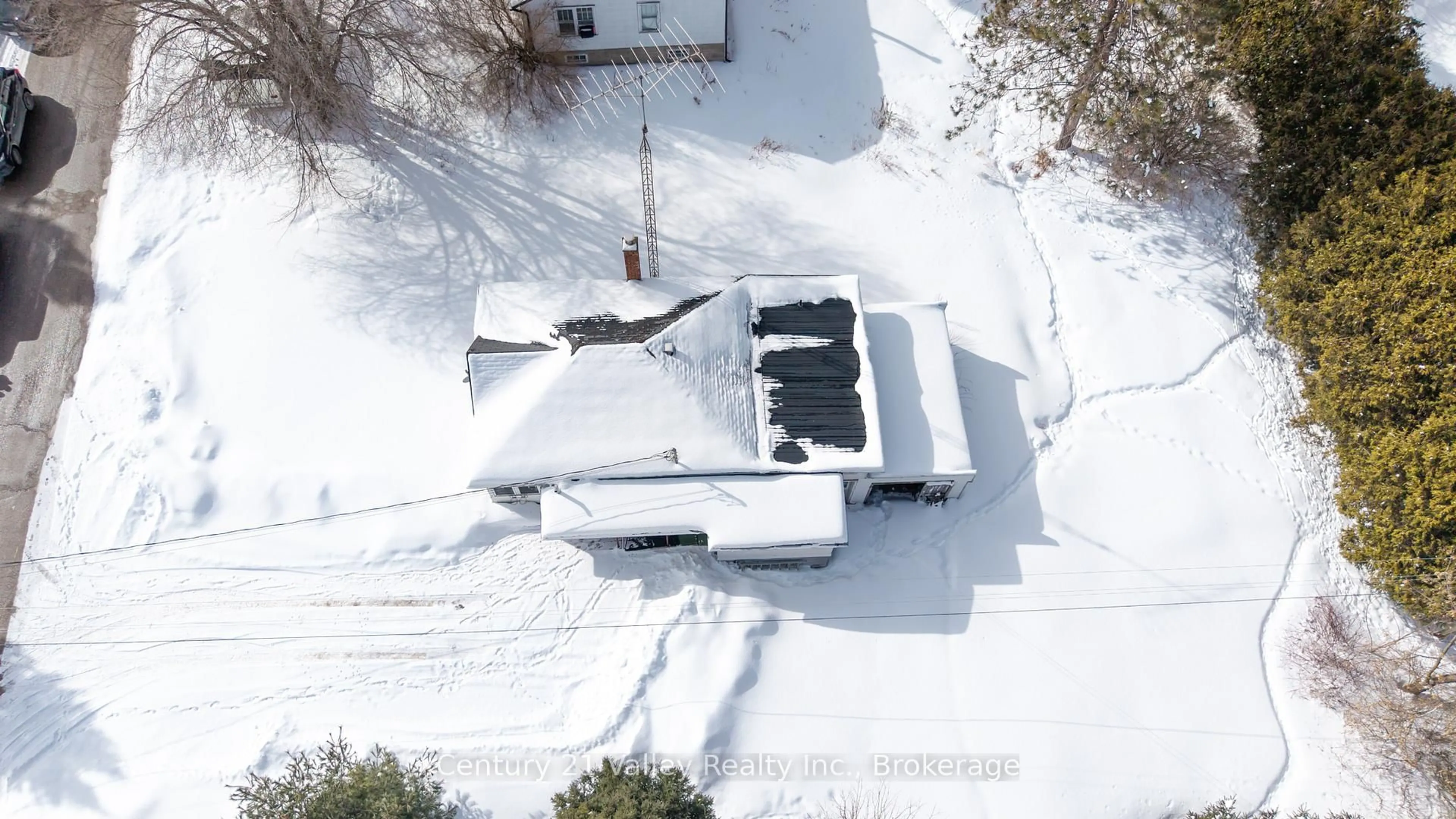 A pic from outside/outdoor area/front of a property/back of a property/a pic from drone, street for 32 Ryan St, Killaloe Ontario K0J 2A0