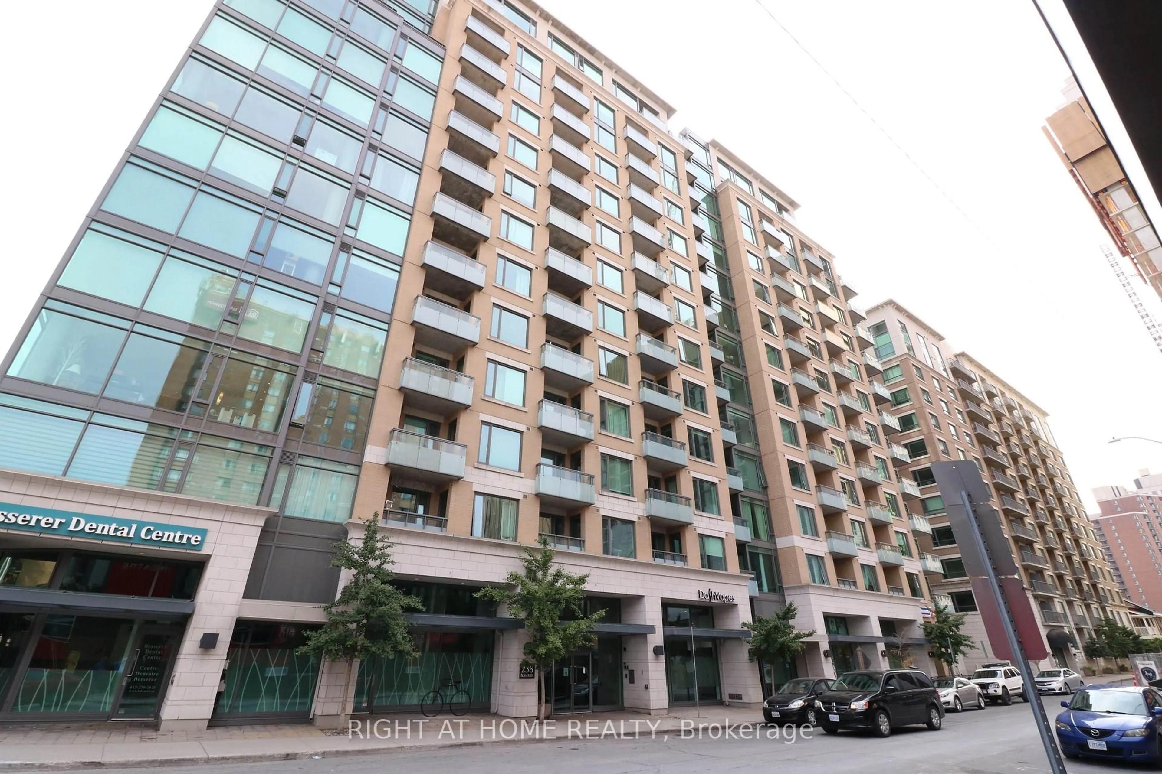 Unknown for 238 Besserer St #810, Ottawa Ontario K1N 6B1