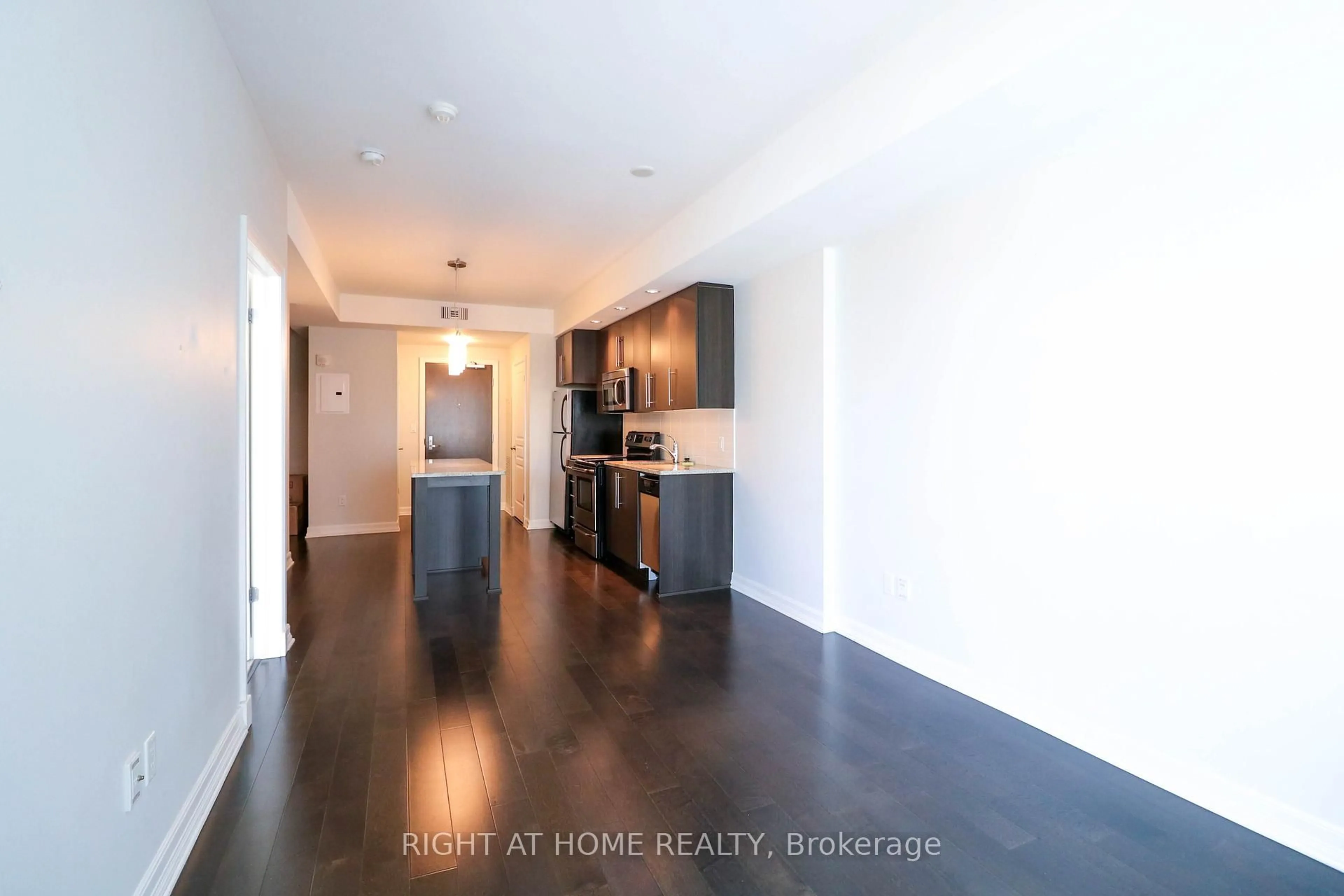 Unknown for 238 Besserer St #810, Ottawa Ontario K1N 6B1