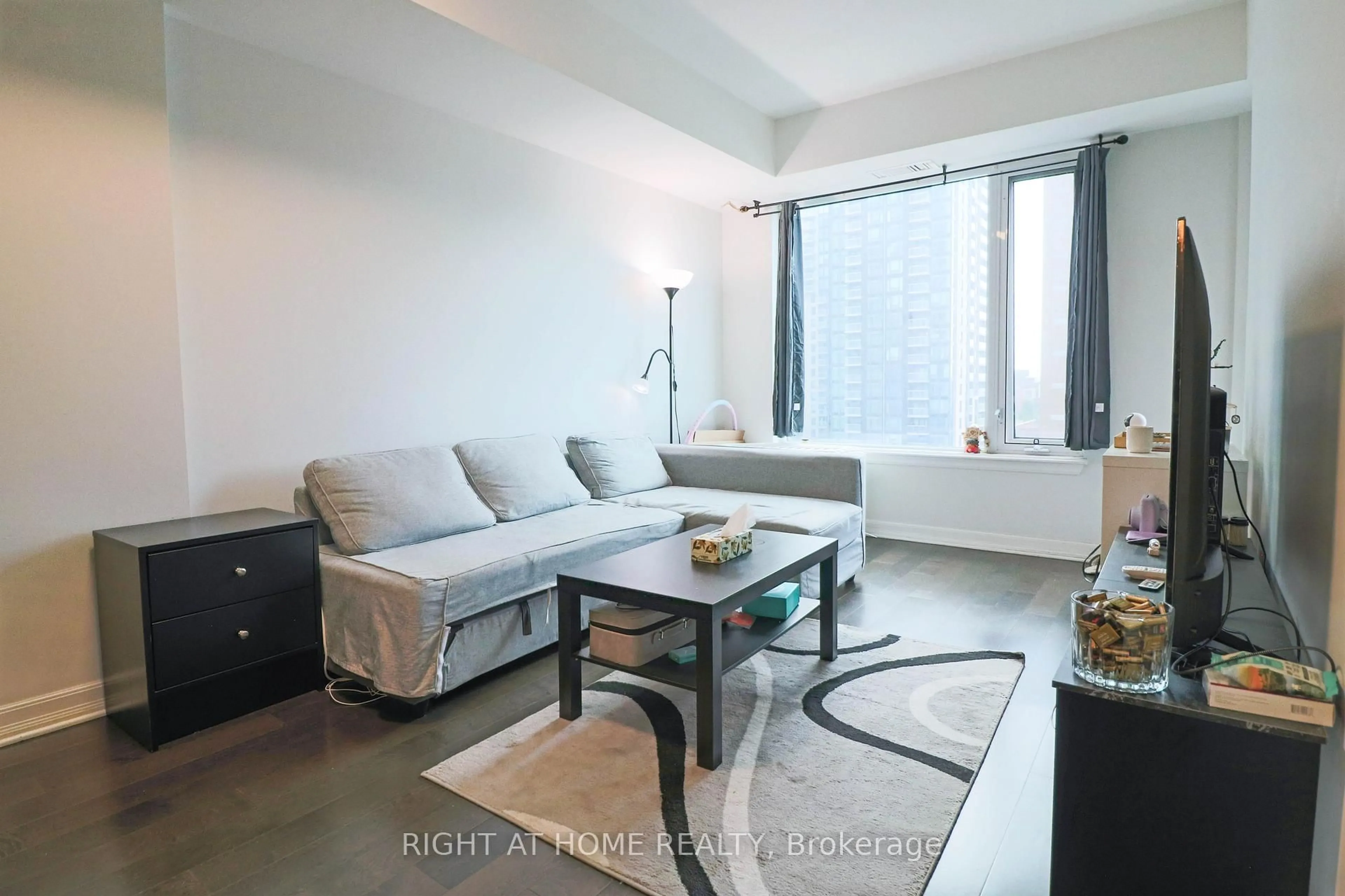 Living room with furniture, unknown for 238 Besserer St #810, Ottawa Ontario K1N 6B1