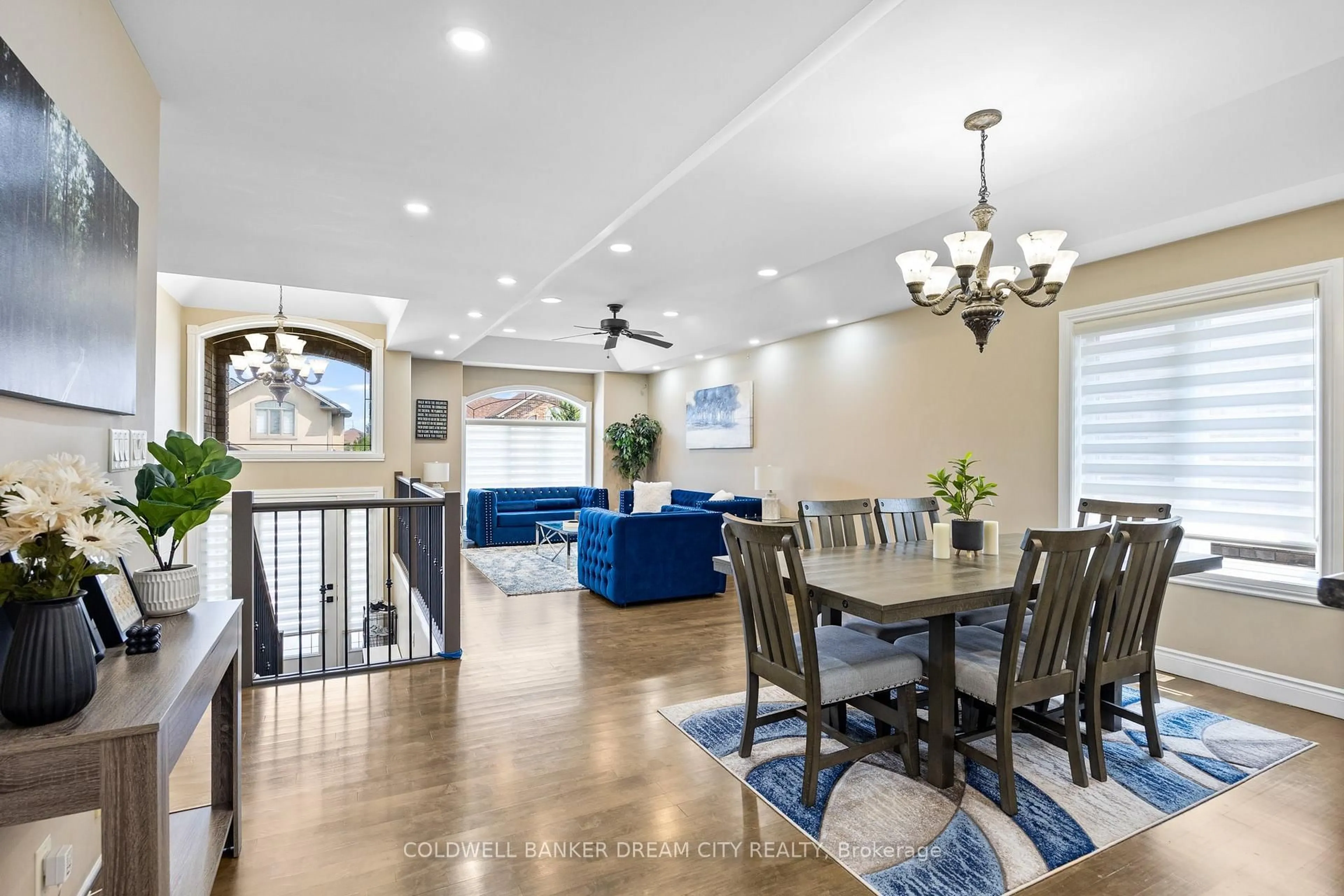 Open concept kitchen, unknown for 239 BRANTON Cres, Lakeshore Ontario N9K 1E2