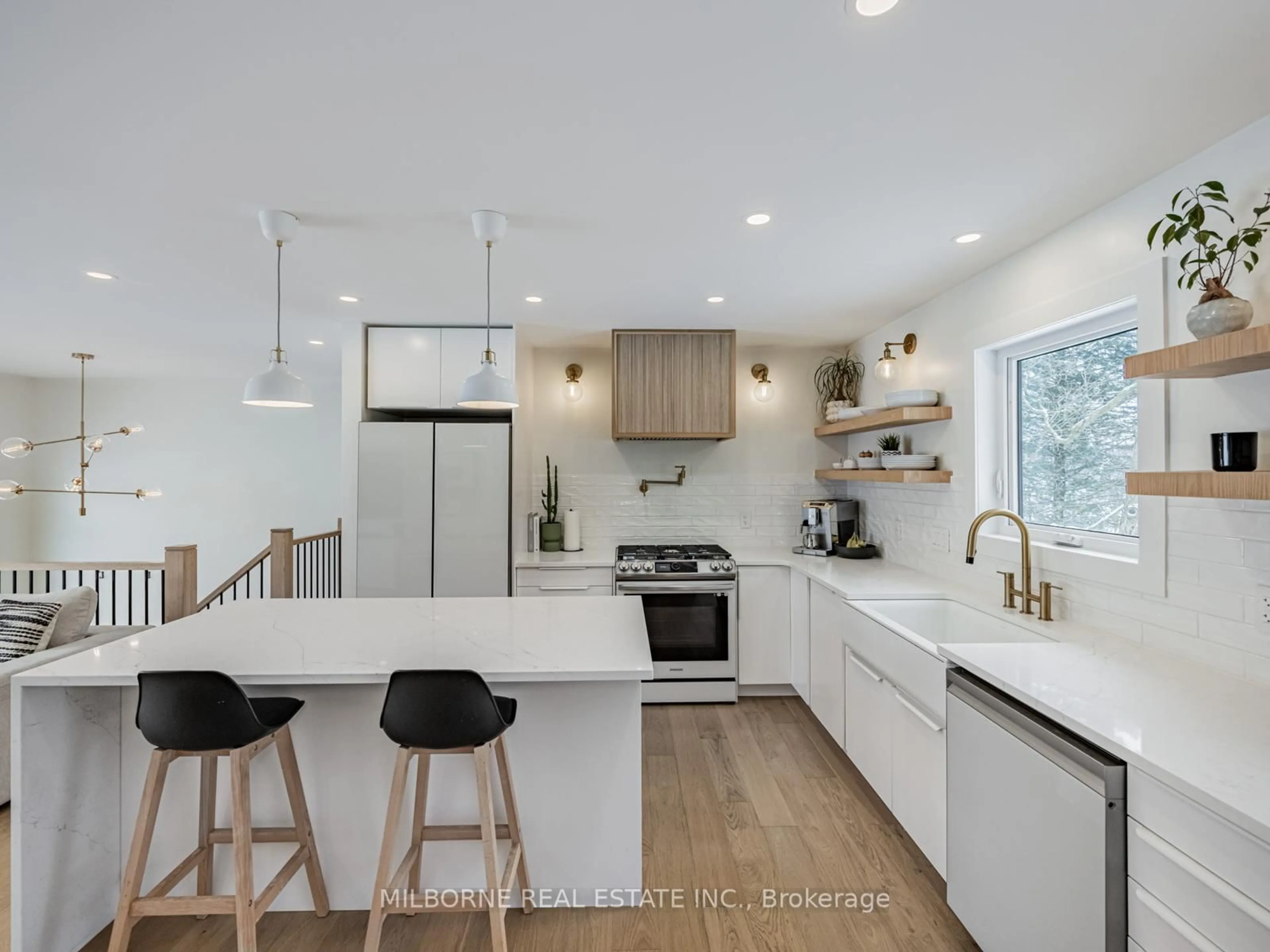 Open concept kitchen, unknown for 12 Summit Cres, Guelph Ontario N1H 1S3