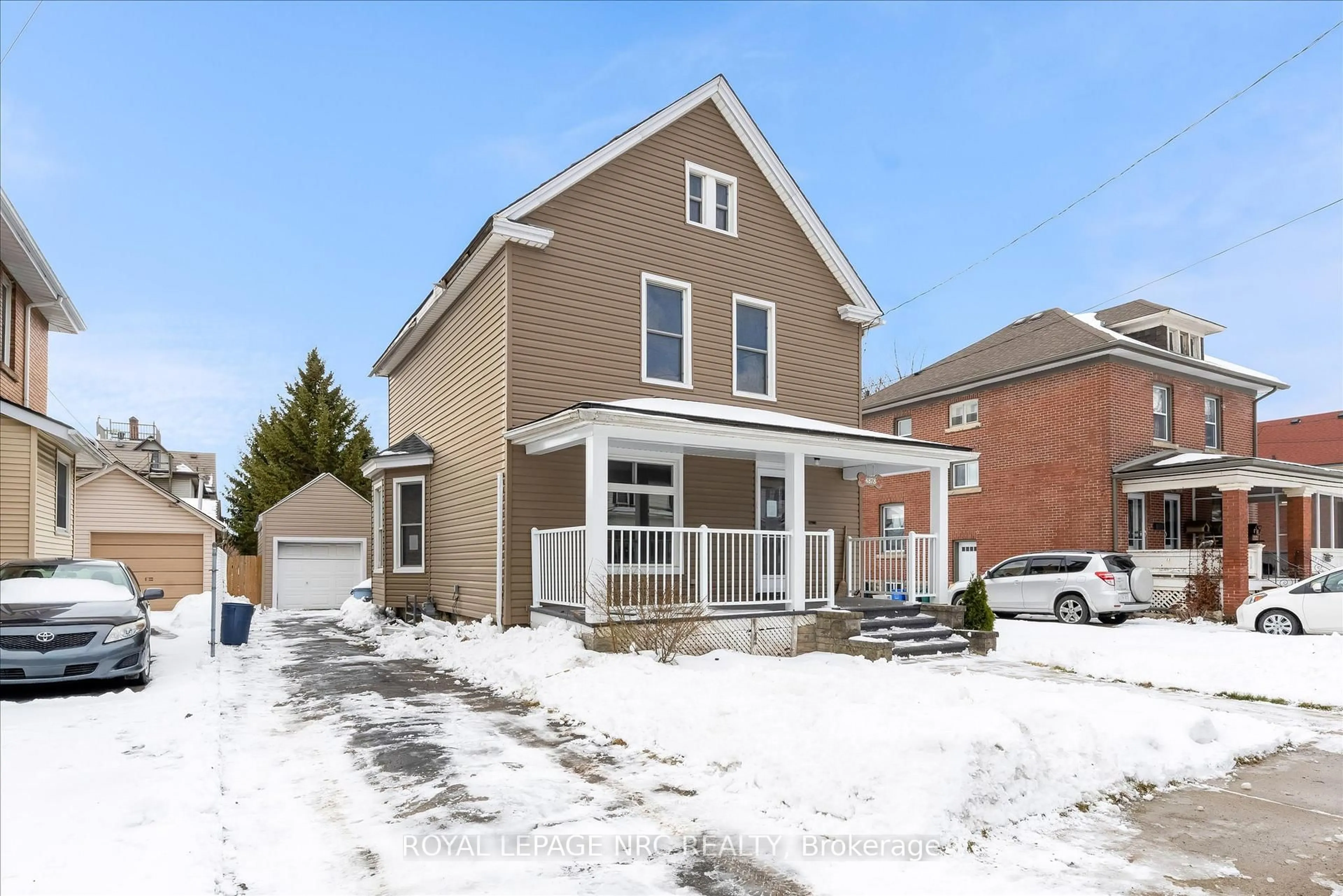 Home with brick exterior material, street for 4878 Stamford St, Niagara Falls Ontario L2E 1M1