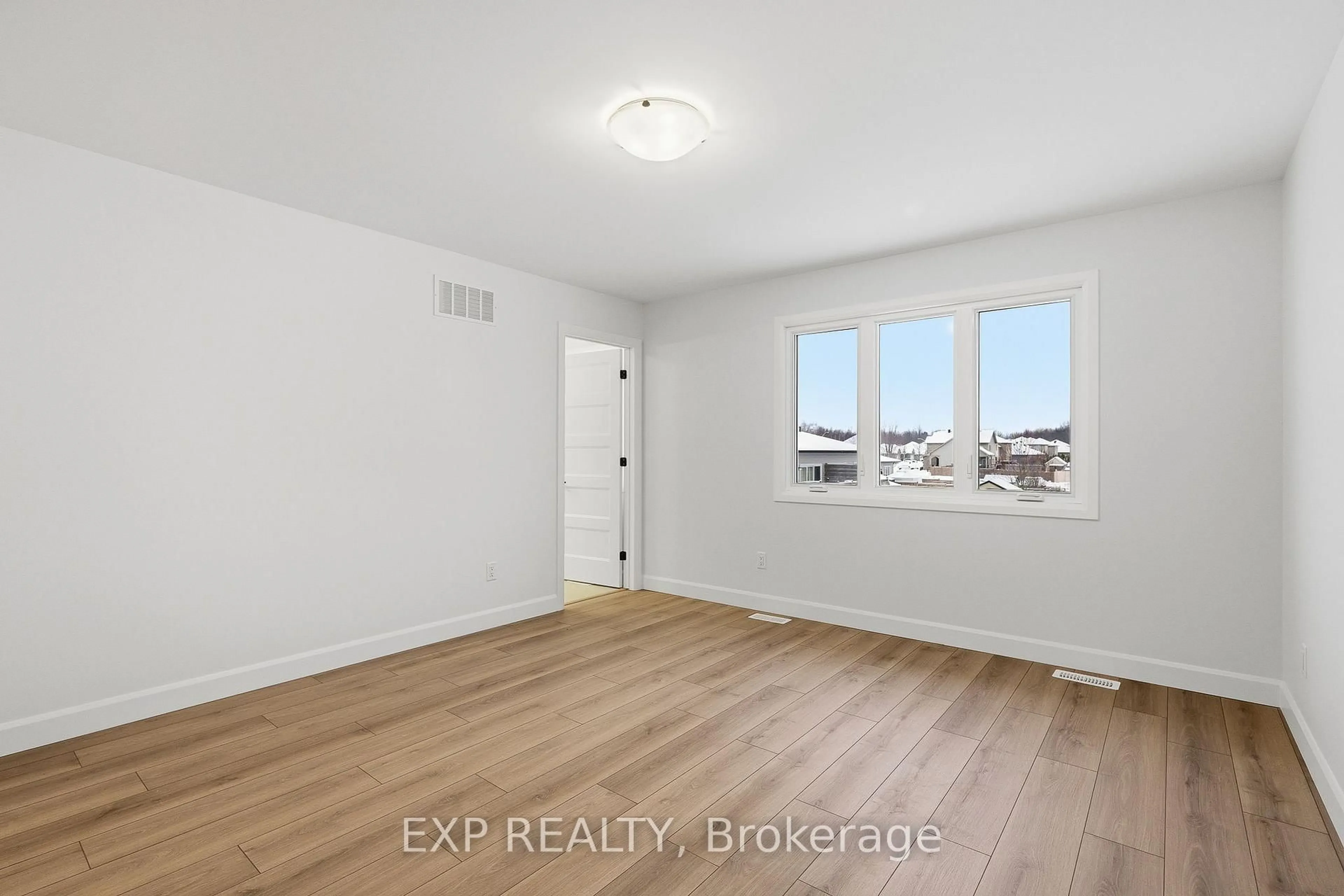 A pic of a room for 110 Lorie St, The Nation Ontario K0A 2M0