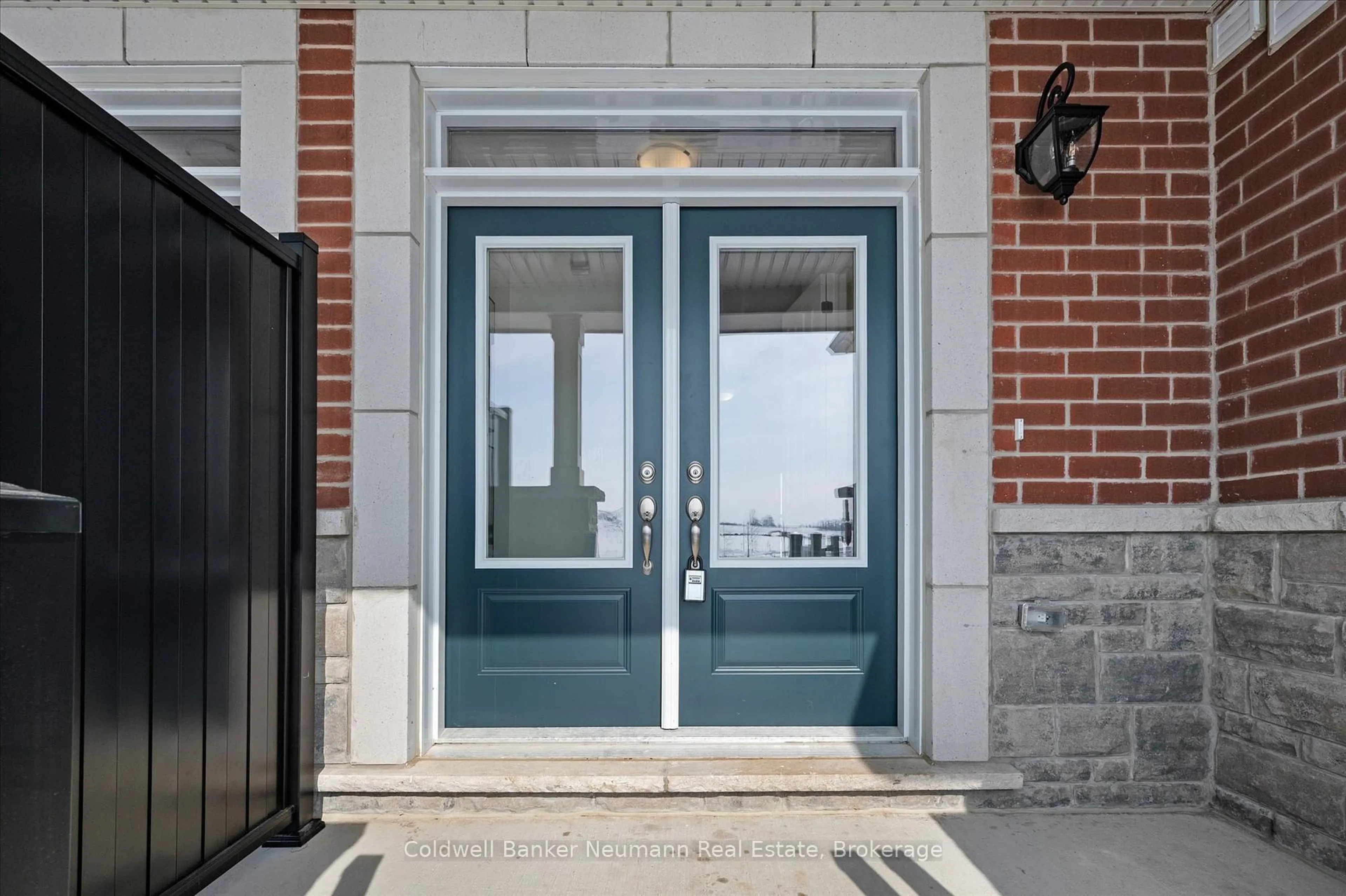 Indoor entryway for 232 Stamson St, Kitchener Ontario N2E 4C7