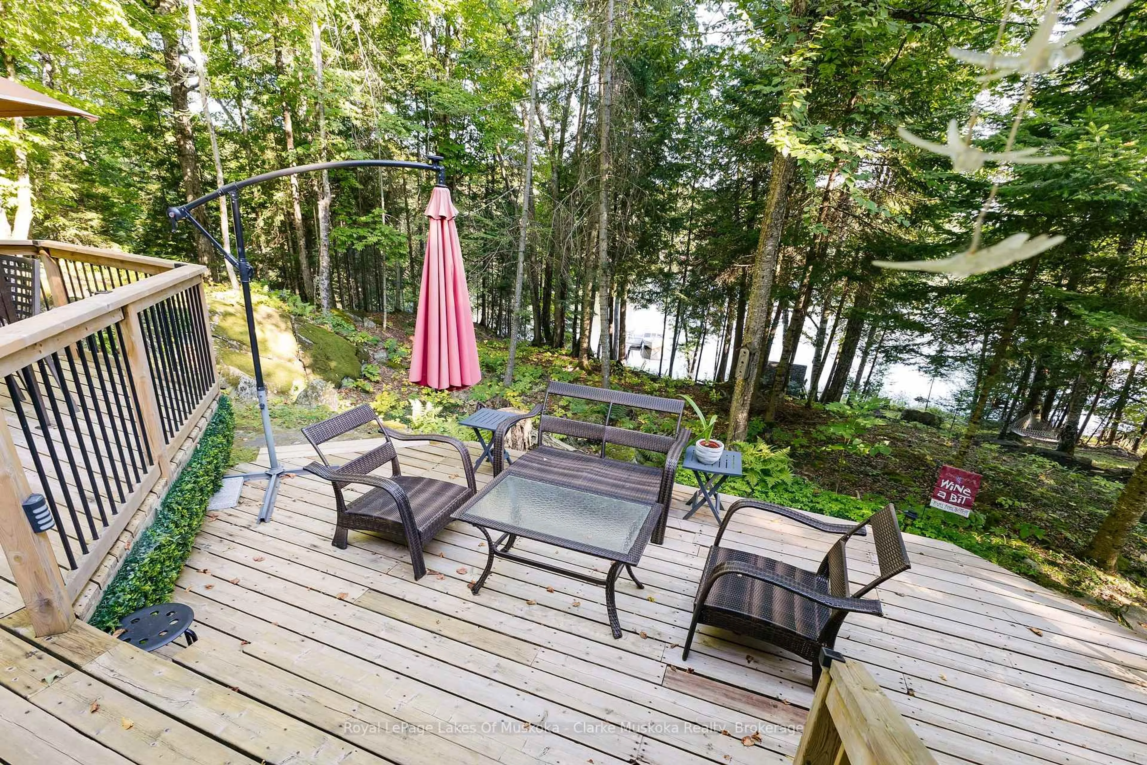 Patio, water/lake/river/ocean view for 1157 Between Lakes Tr, Minden Hills Ontario K0M 1J1