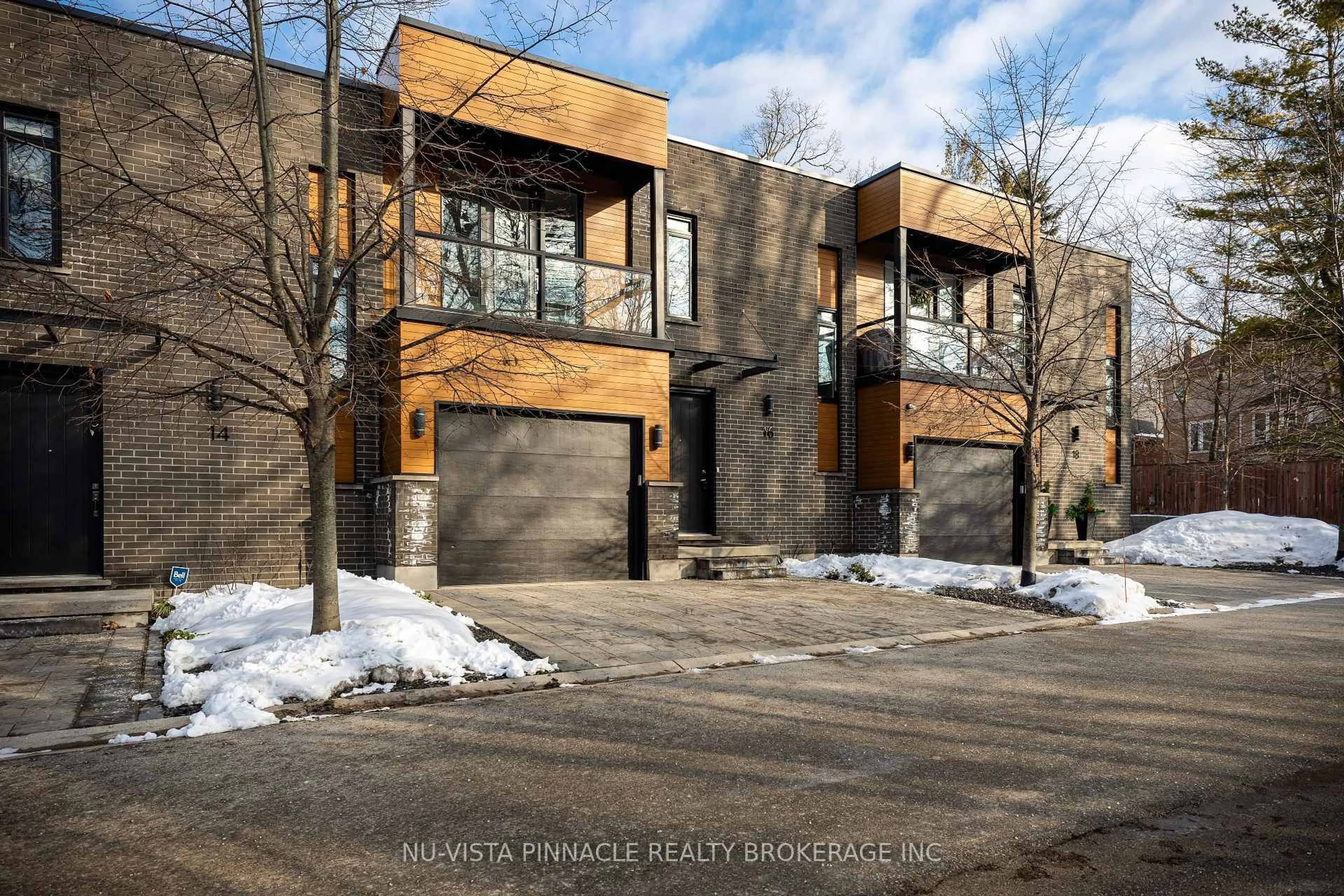 Home with brick exterior material, street for 433 Hyde Park Rd #16, London North Ontario N6H 3R9