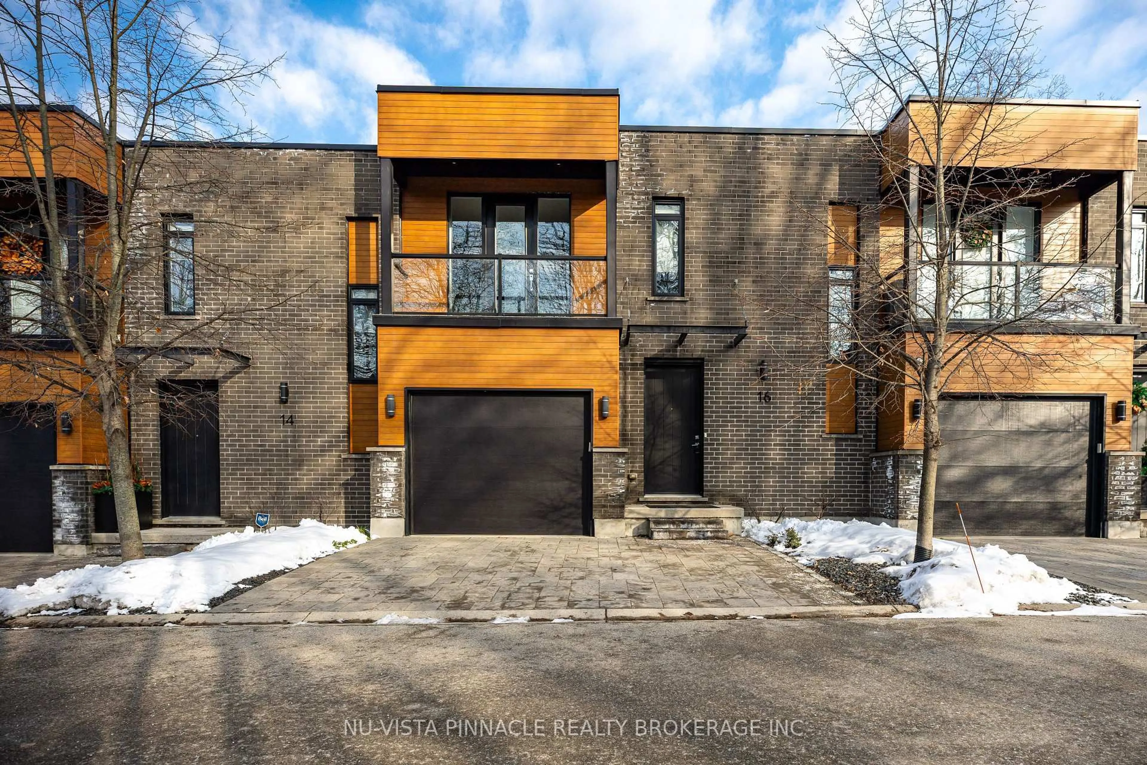 Home with brick exterior material, street for 433 Hyde Park Rd #16, London North Ontario N6H 3R9