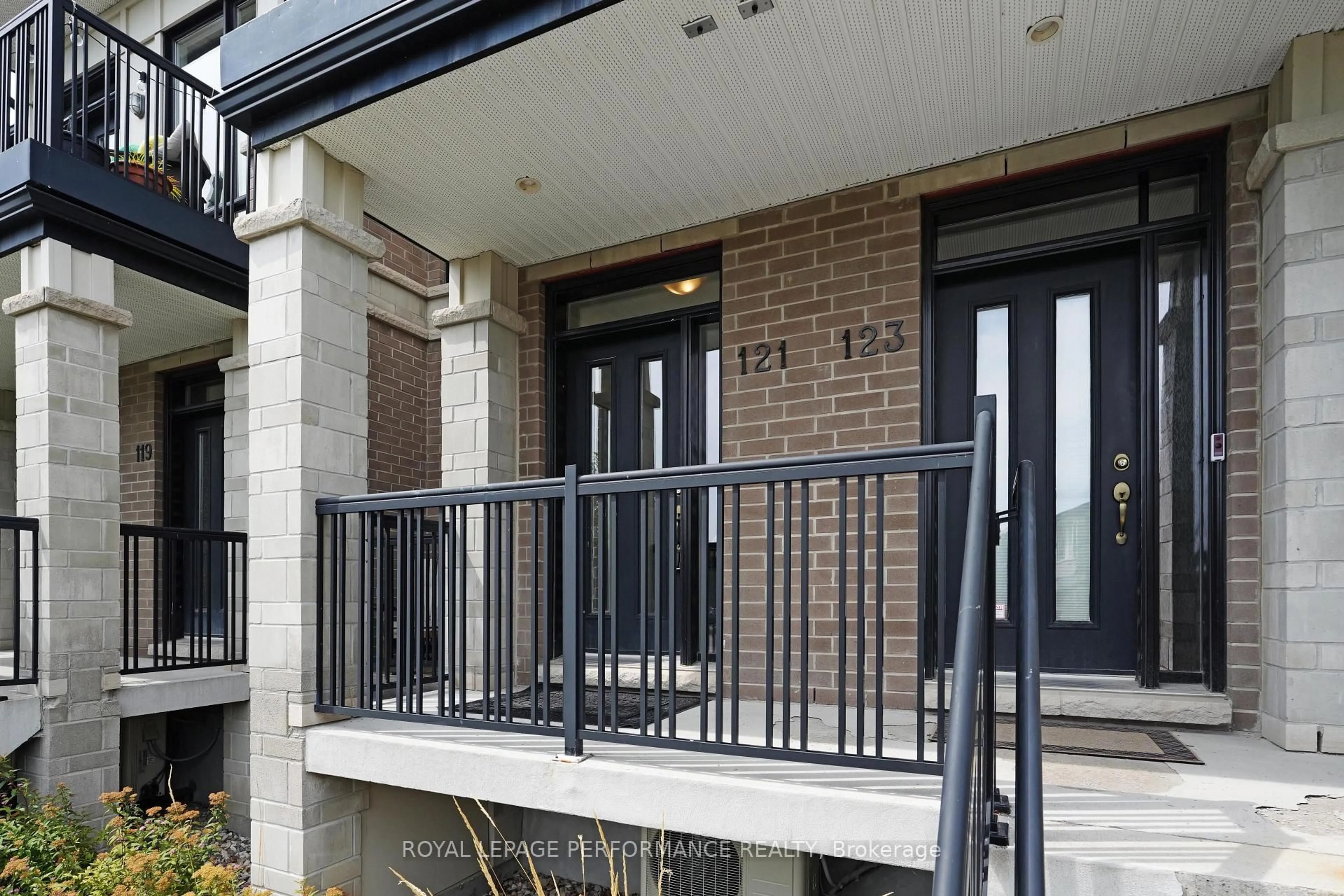 Unknown for 121 Poplin St #53, Ottawa Ontario K4M 0G7