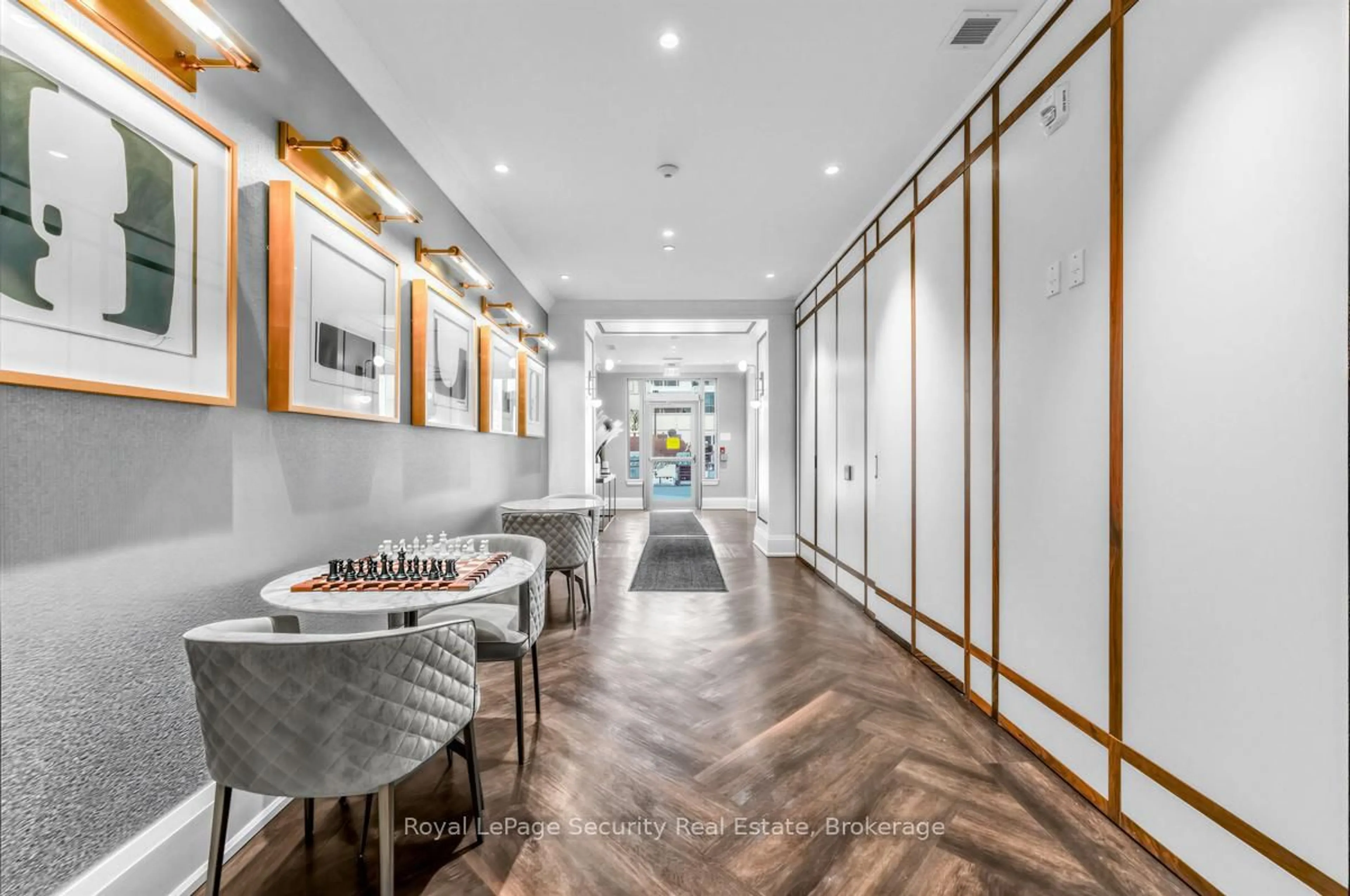 Unknown for 73 Arthur St #807, Guelph Ontario N1E 0S8