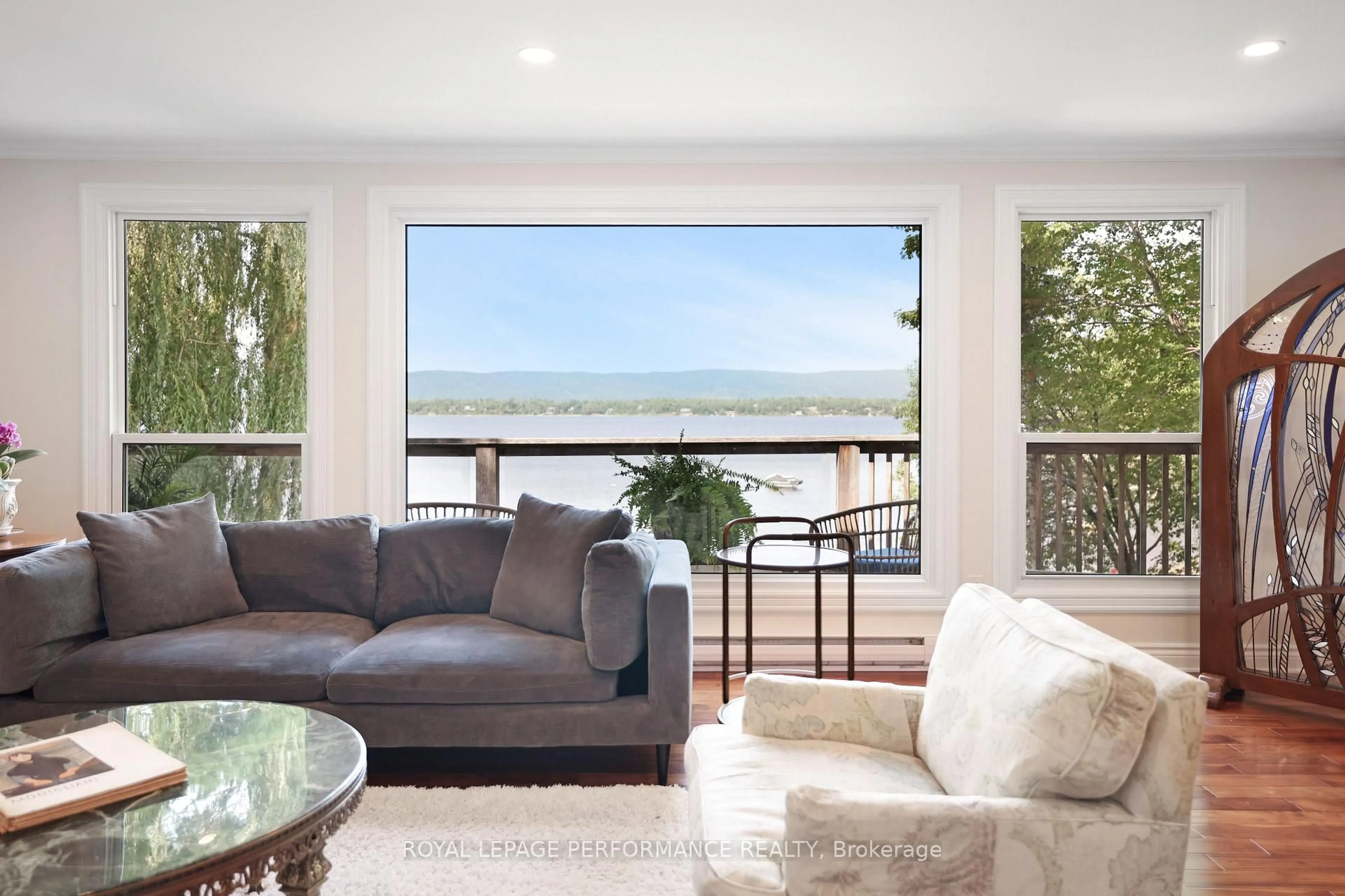 Living room with furniture, unknown for 4004 Armitage Ave, Ottawa Ontario K0A 1T0