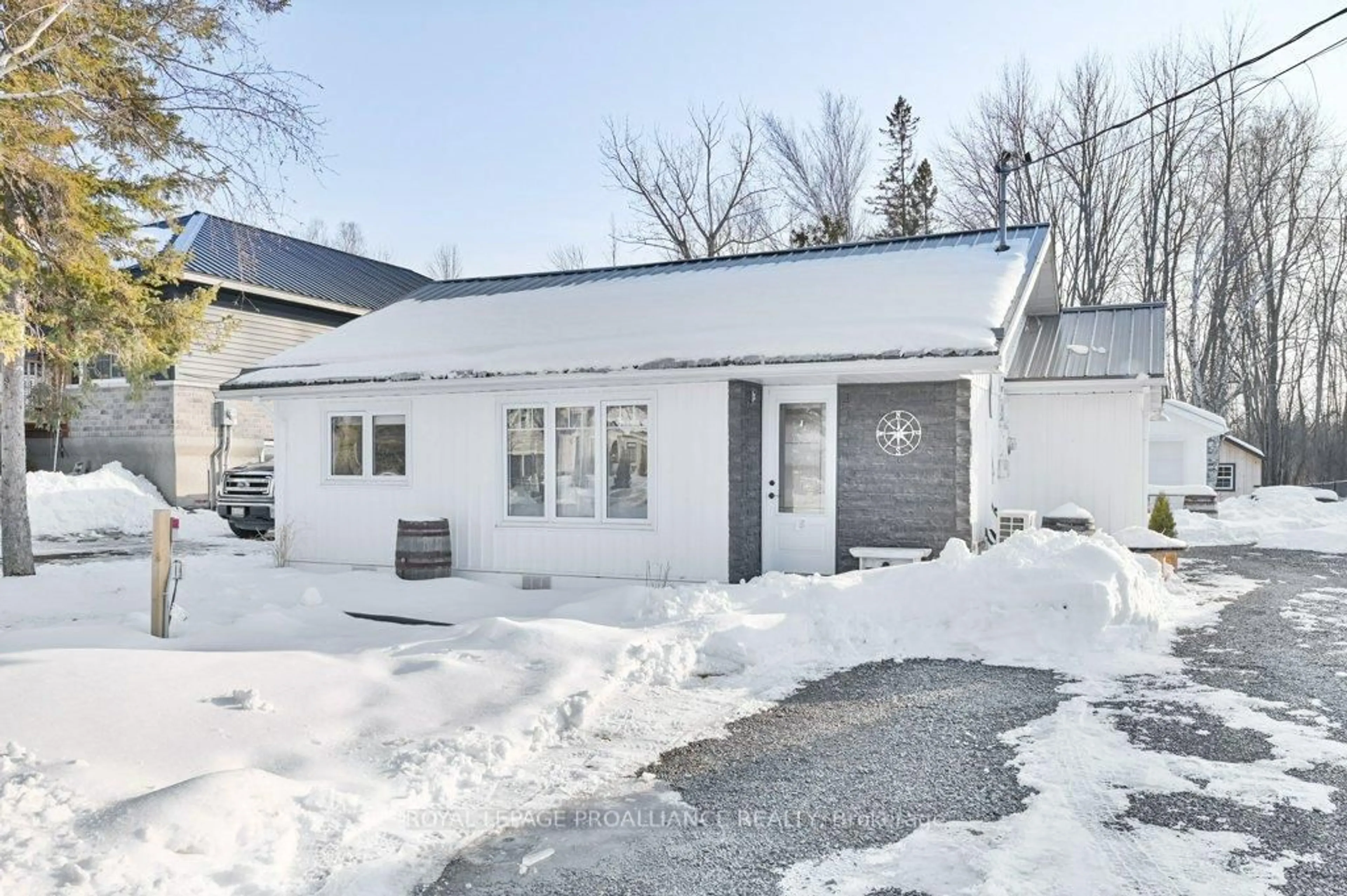 Unknown for 21569 Loyalist Pkwy, Prince Edward County Ontario K0K 1L0