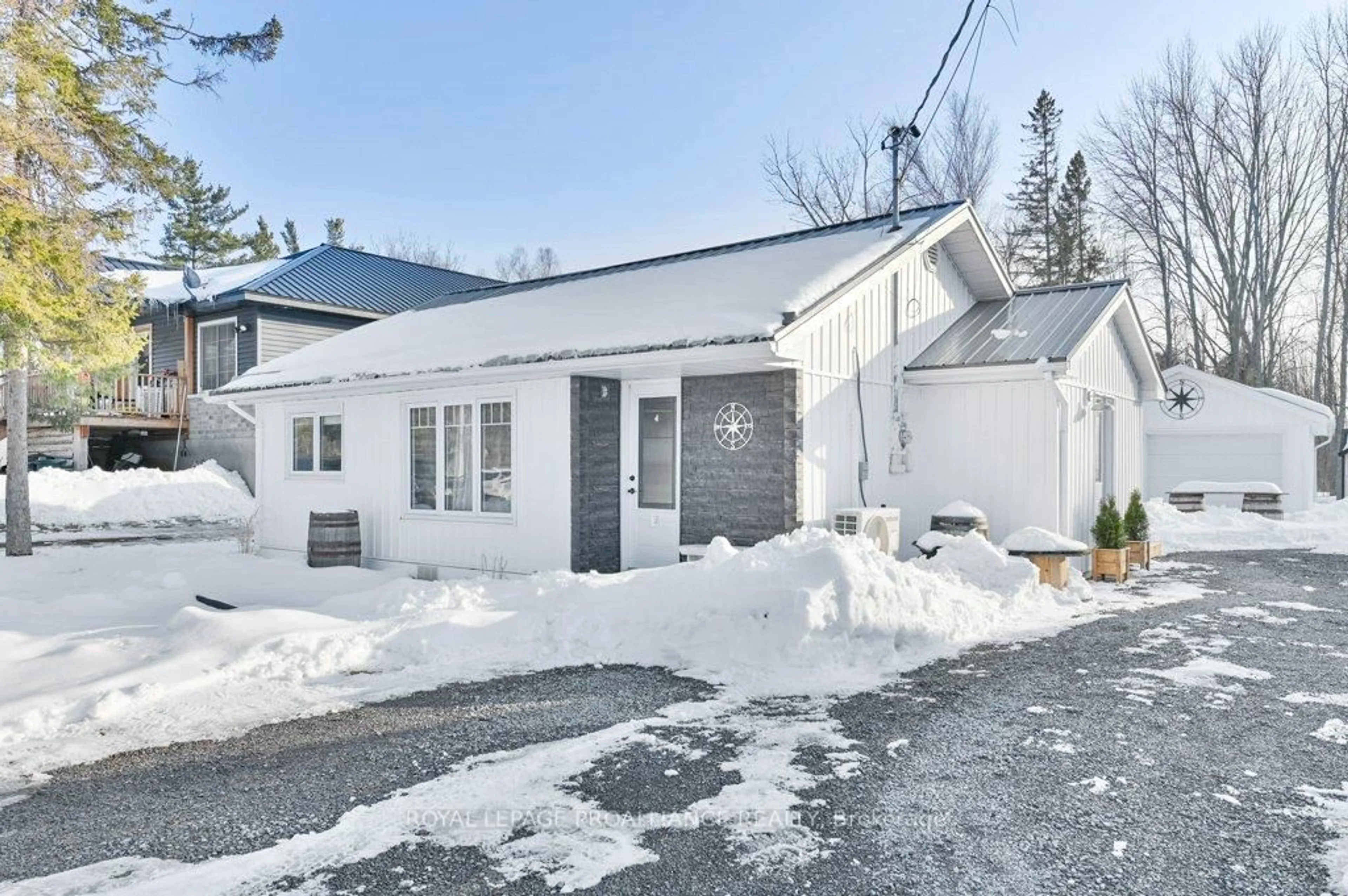 Unknown for 21569 Loyalist Pkwy, Prince Edward County Ontario K0K 1L0