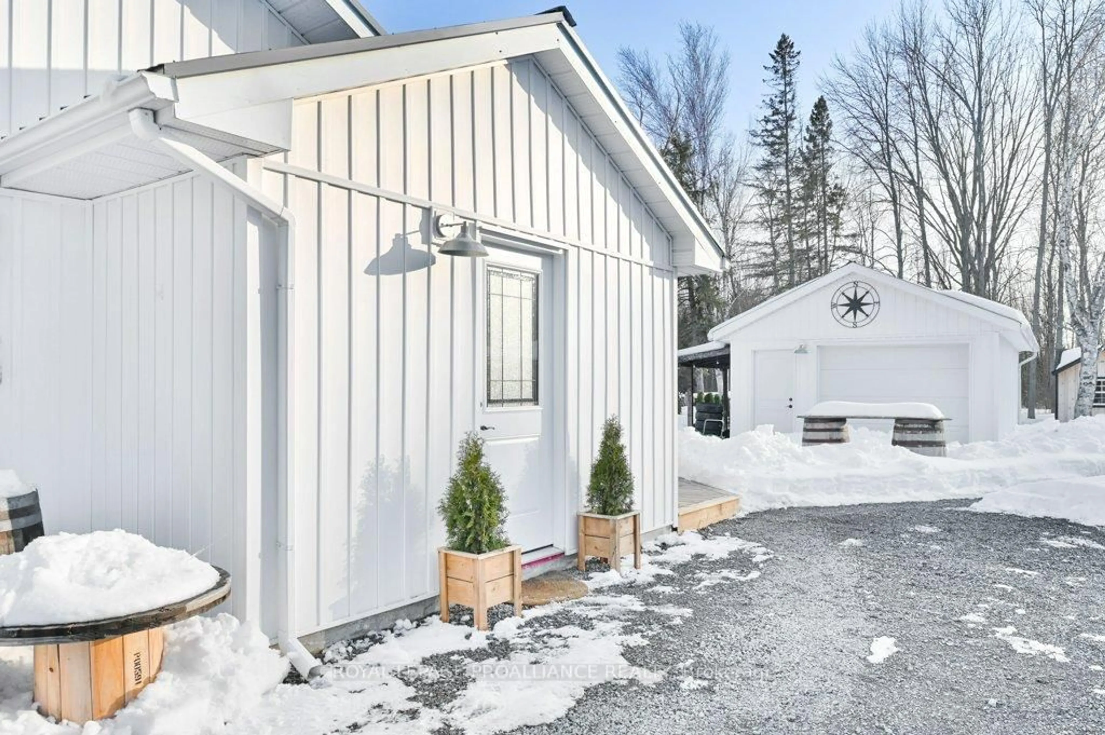 Unknown for 21569 Loyalist Pkwy, Prince Edward County Ontario K0K 1L0