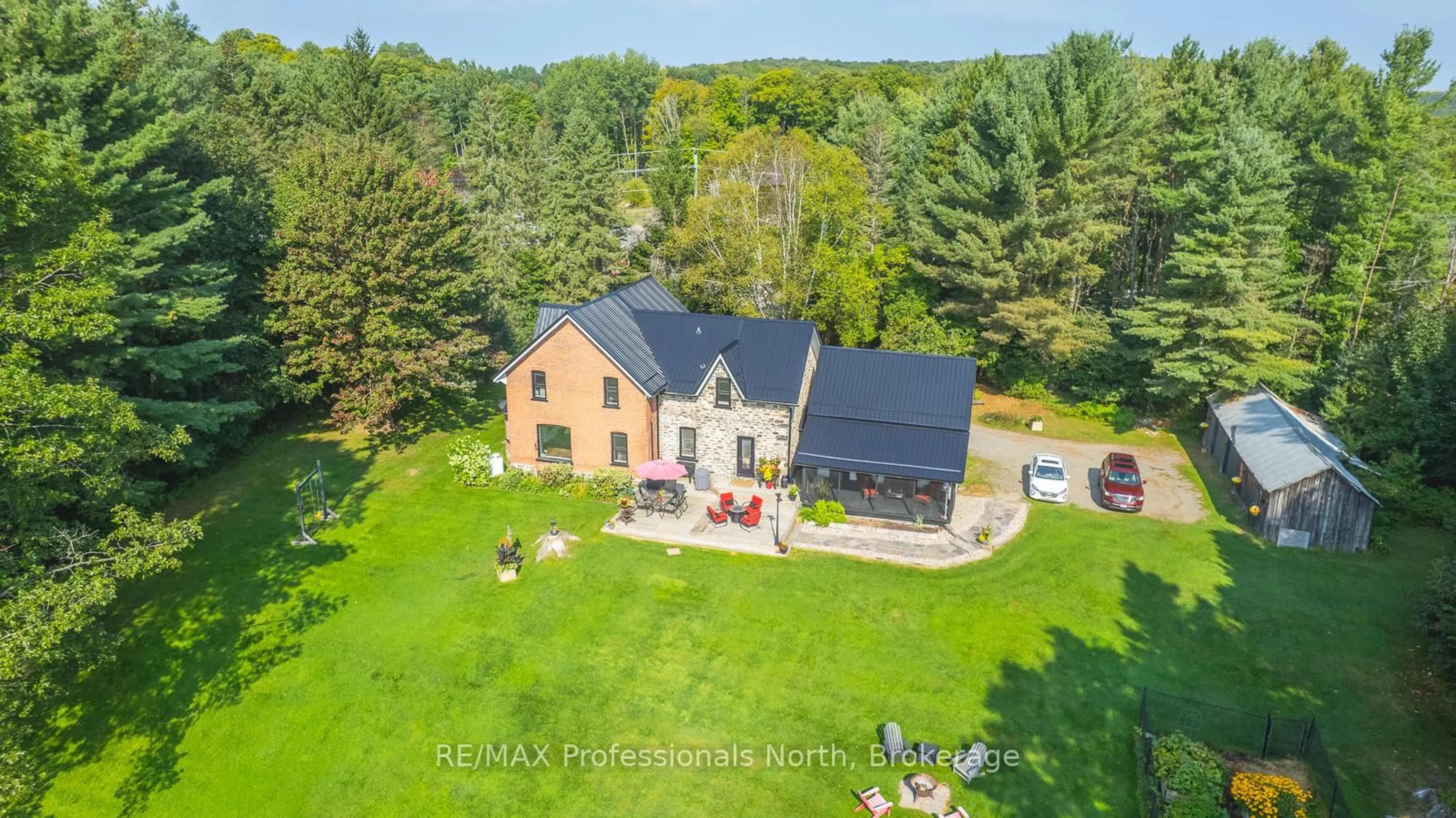 A pic from outside/outdoor area/front of a property/back of a property/a pic from drone, unknown for 4718 County Rd 21 Rd, Dysart et al Ontario K0M 1S0