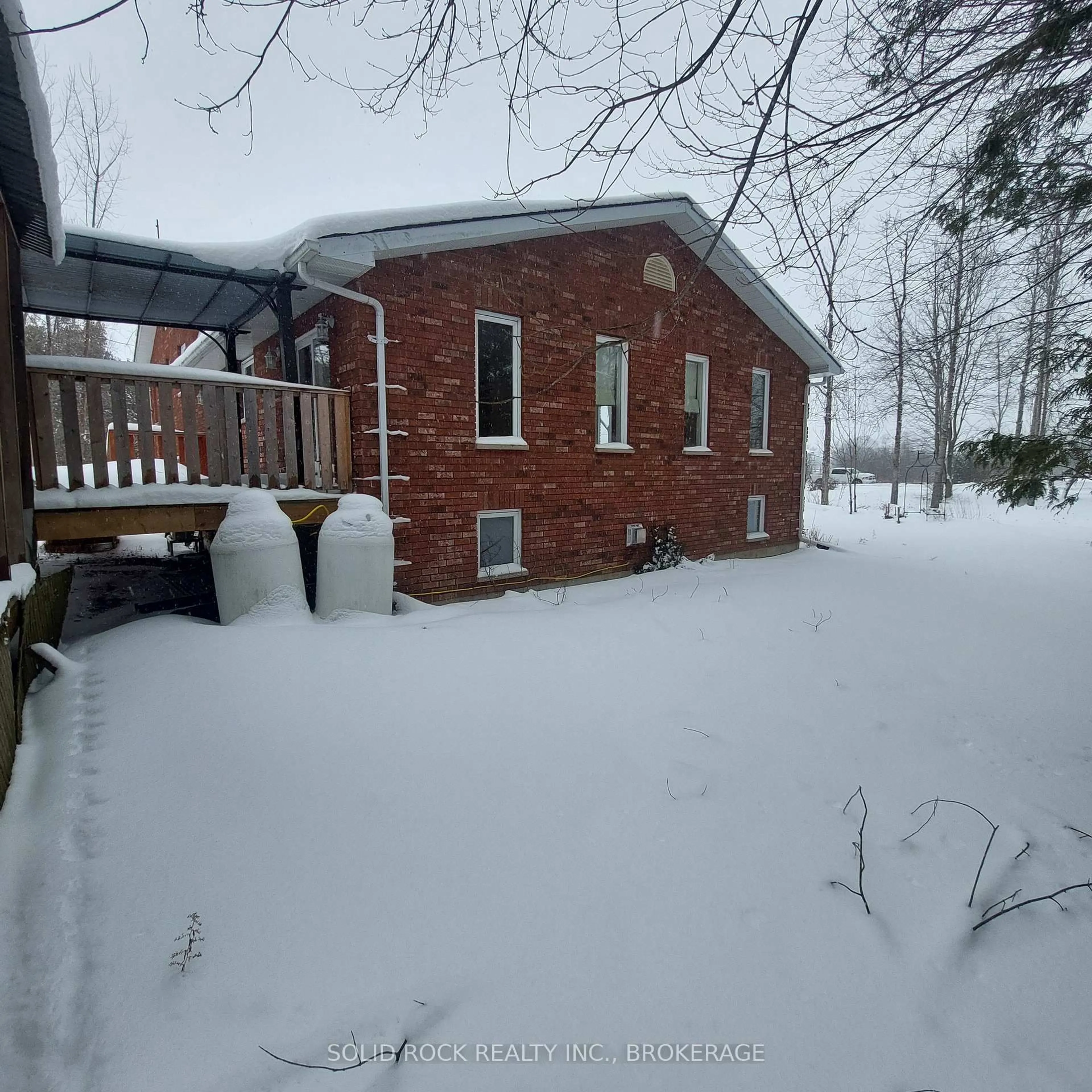 A pic from outside/outdoor area/front of a property/back of a property/a pic from drone, unknown for 1339 Rapids Rd, Tweed Ontario K0K 3J0