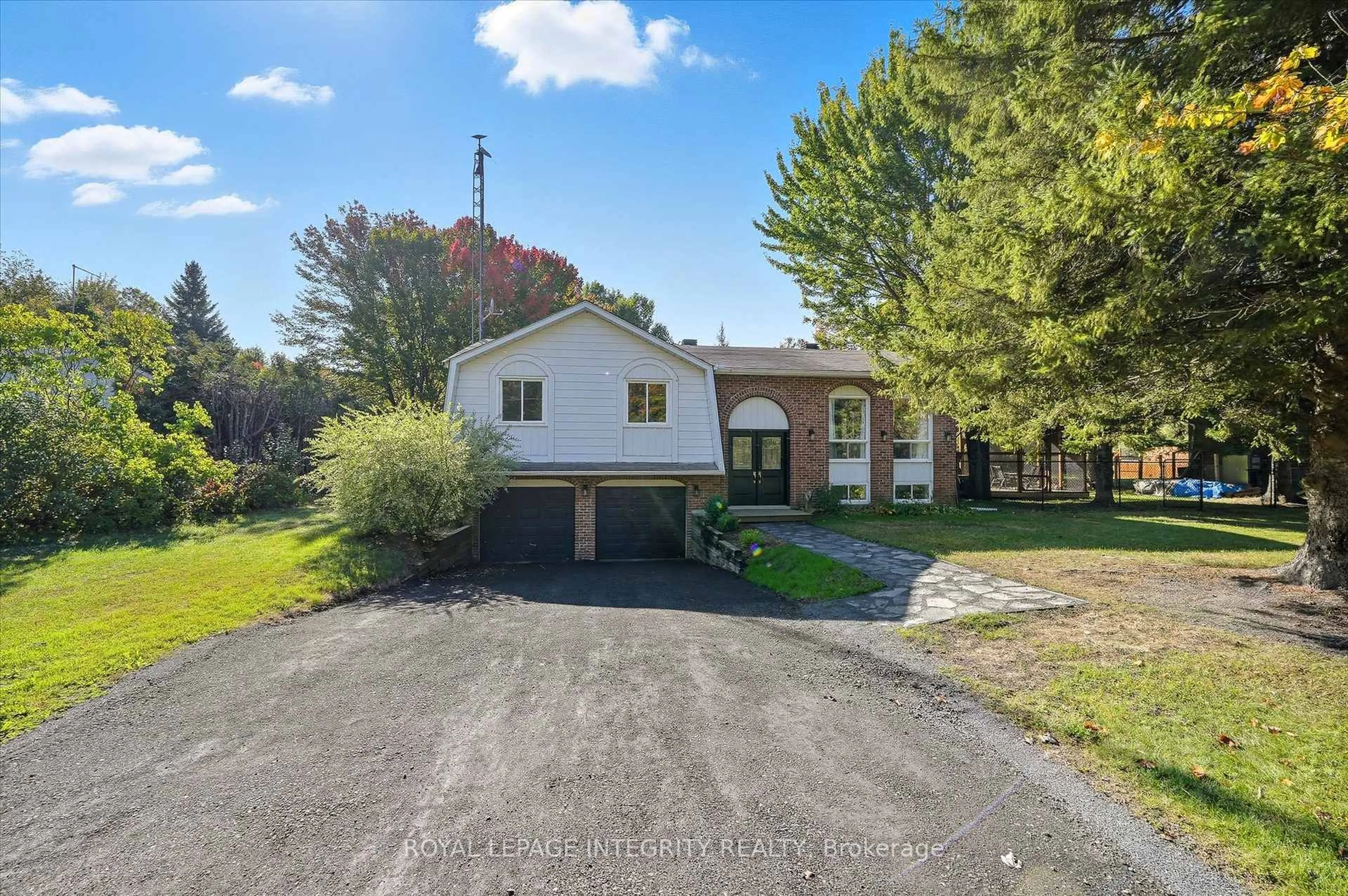 A pic from outside/outdoor area/front of a property/back of a property/a pic from drone, street for 416 Clarence Cambridge Rd, The Nation Ontario K0A 1E0