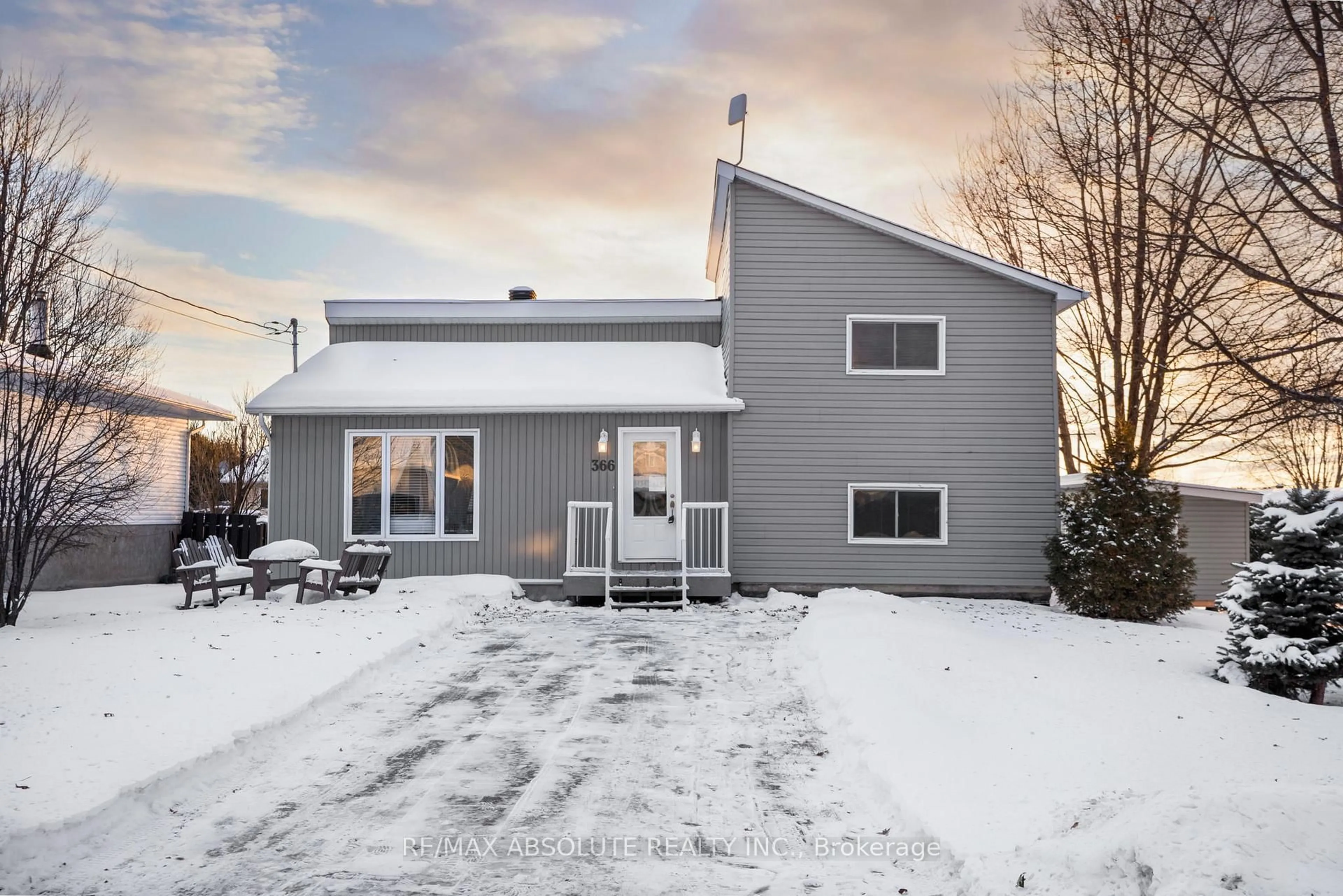 Unknown for 366 Charron St, Clarence-Rockland Ontario K4K 1B2