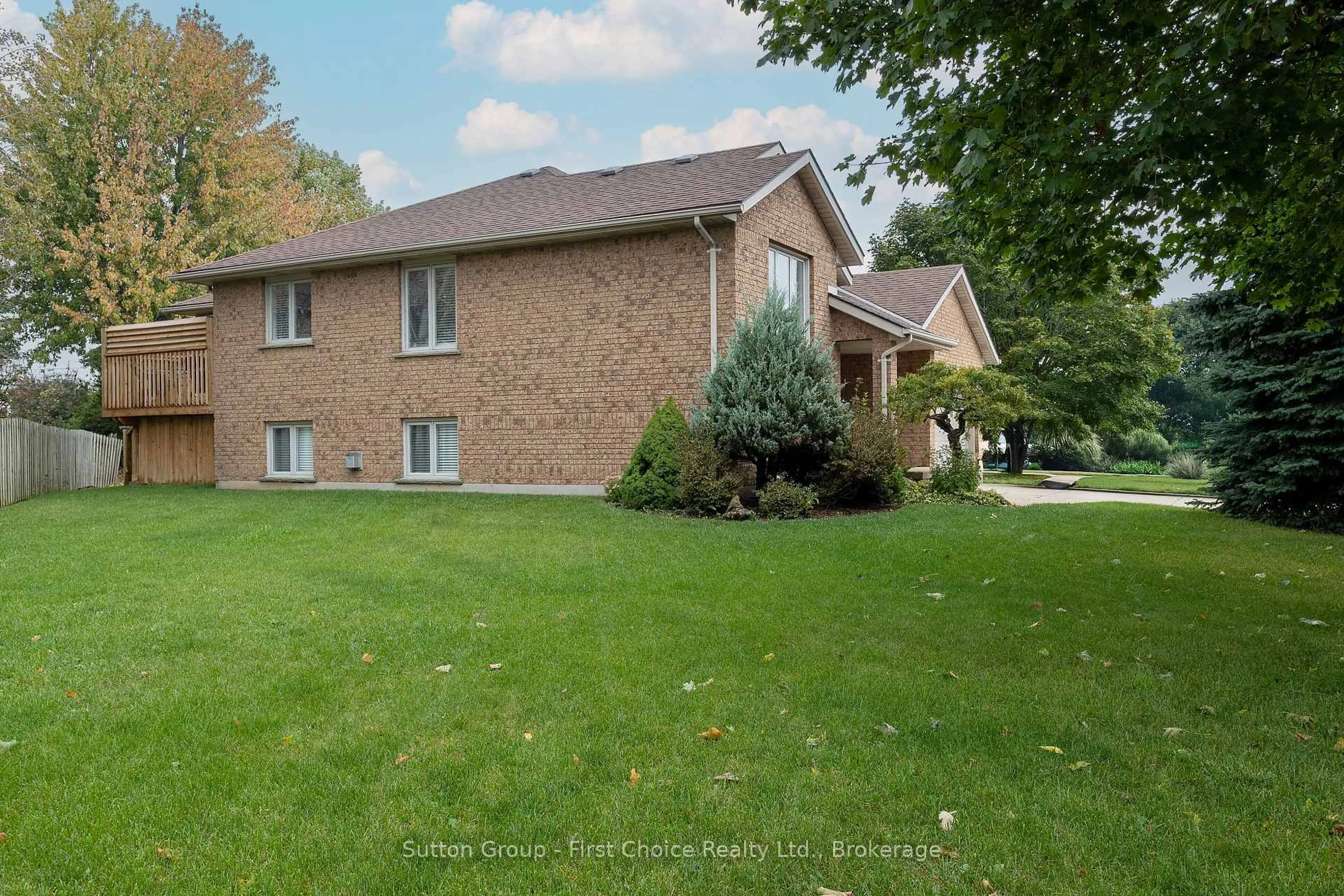 Unknown for 194 Norwood Crt, Stratford Ontario N5A 7S7