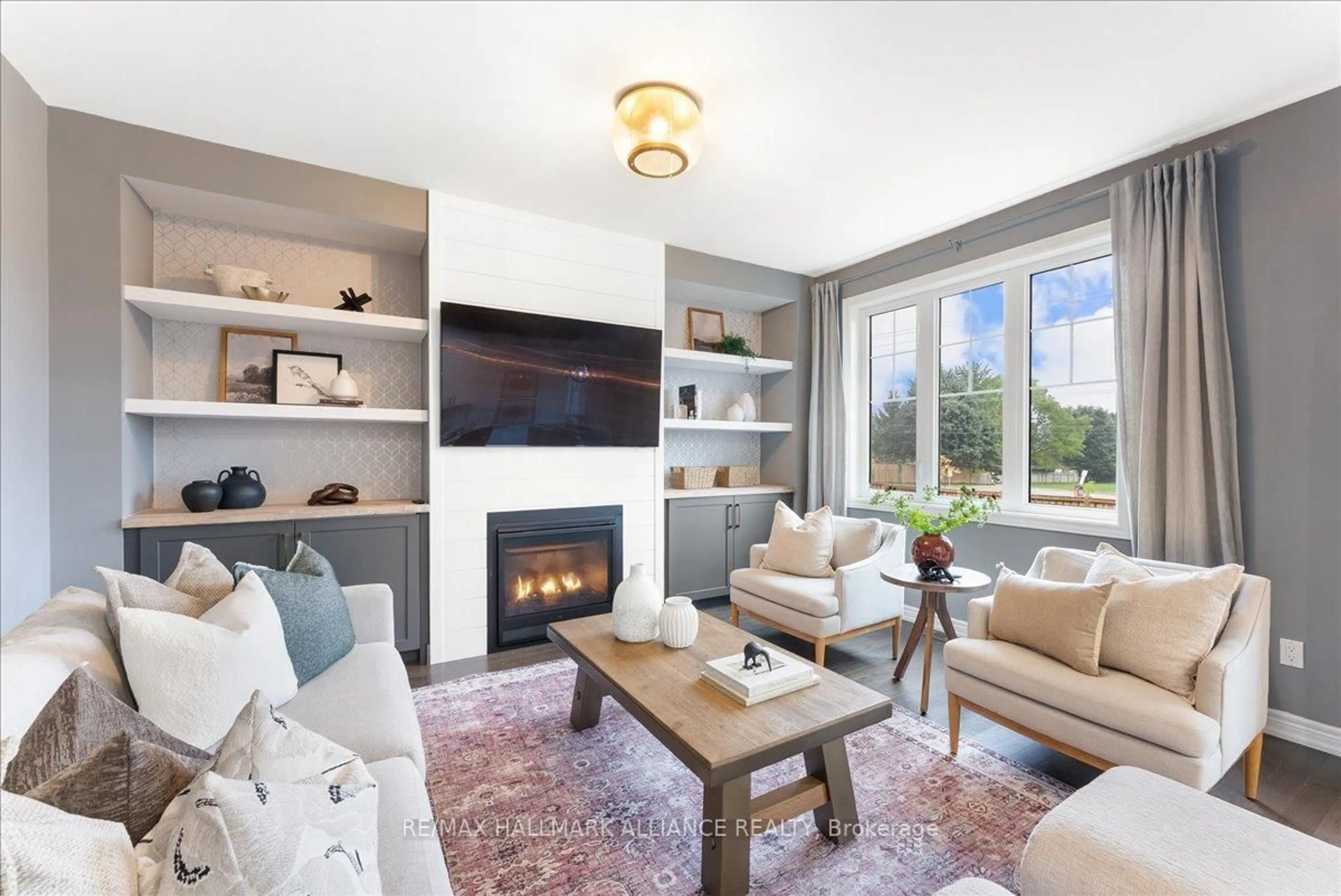 Living room with furniture, unknown for 39 Kay Cres, Centre Wellington Ontario N1M 0A4