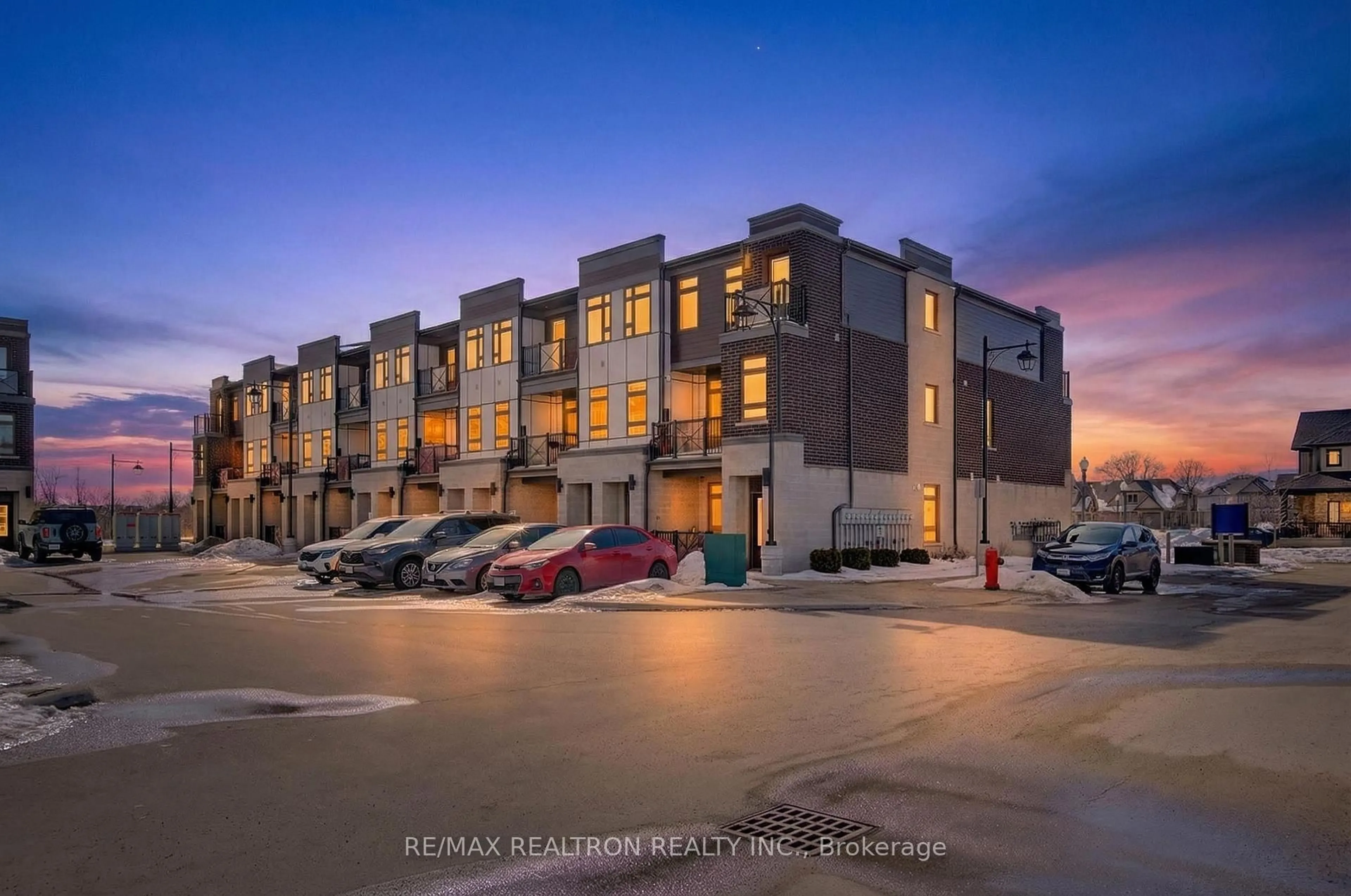 A pic from outside/outdoor area/front of a property/back of a property/a pic from drone, unknown for 155 Thomas Slee Dr #2K, Kitchener Ontario N2P 0J8