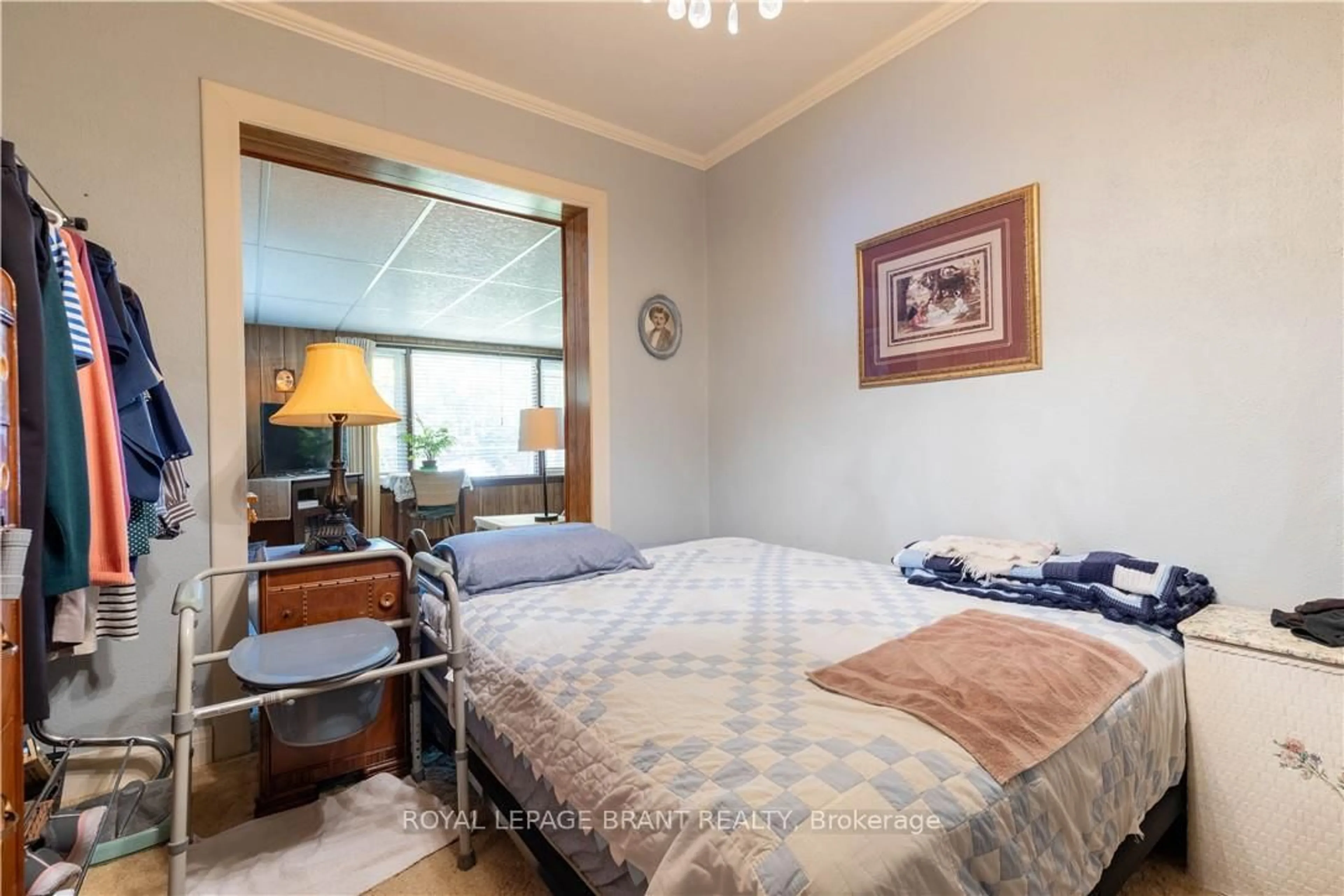 Bedroom with bed, unknown for 154 Talbot St, Kitchener Ontario N2M 2B1