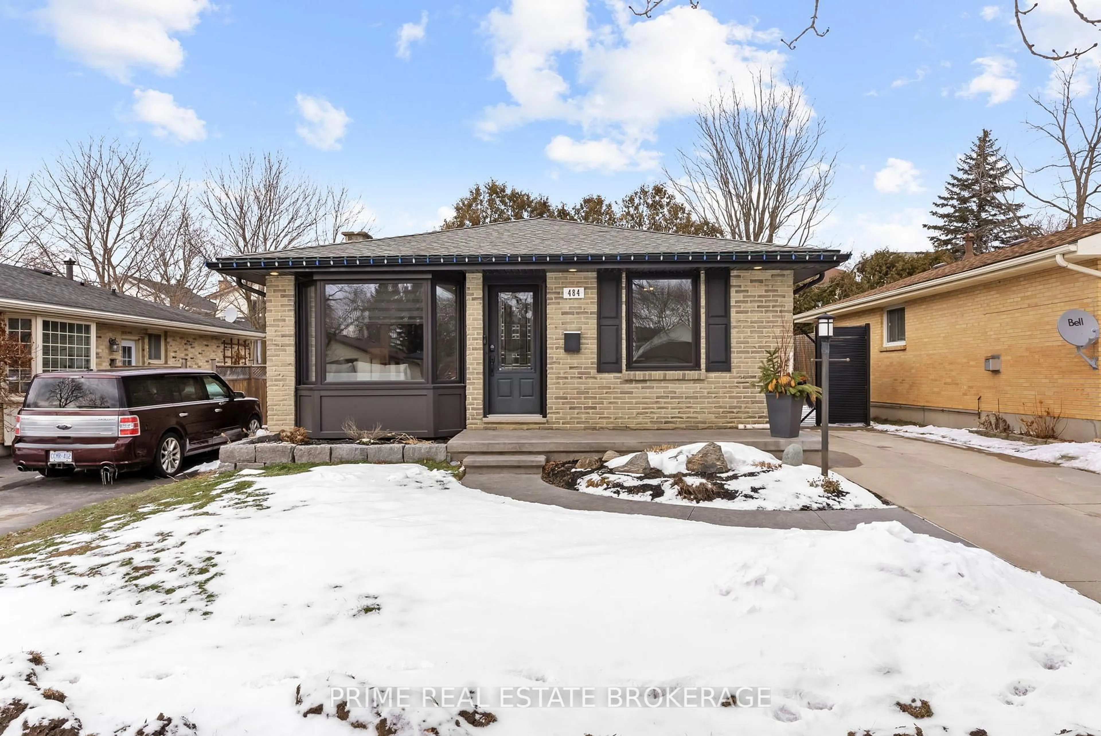 Home with brick exterior material, street for 484 Ferndale Ave, London South Ontario N6C 2Z1