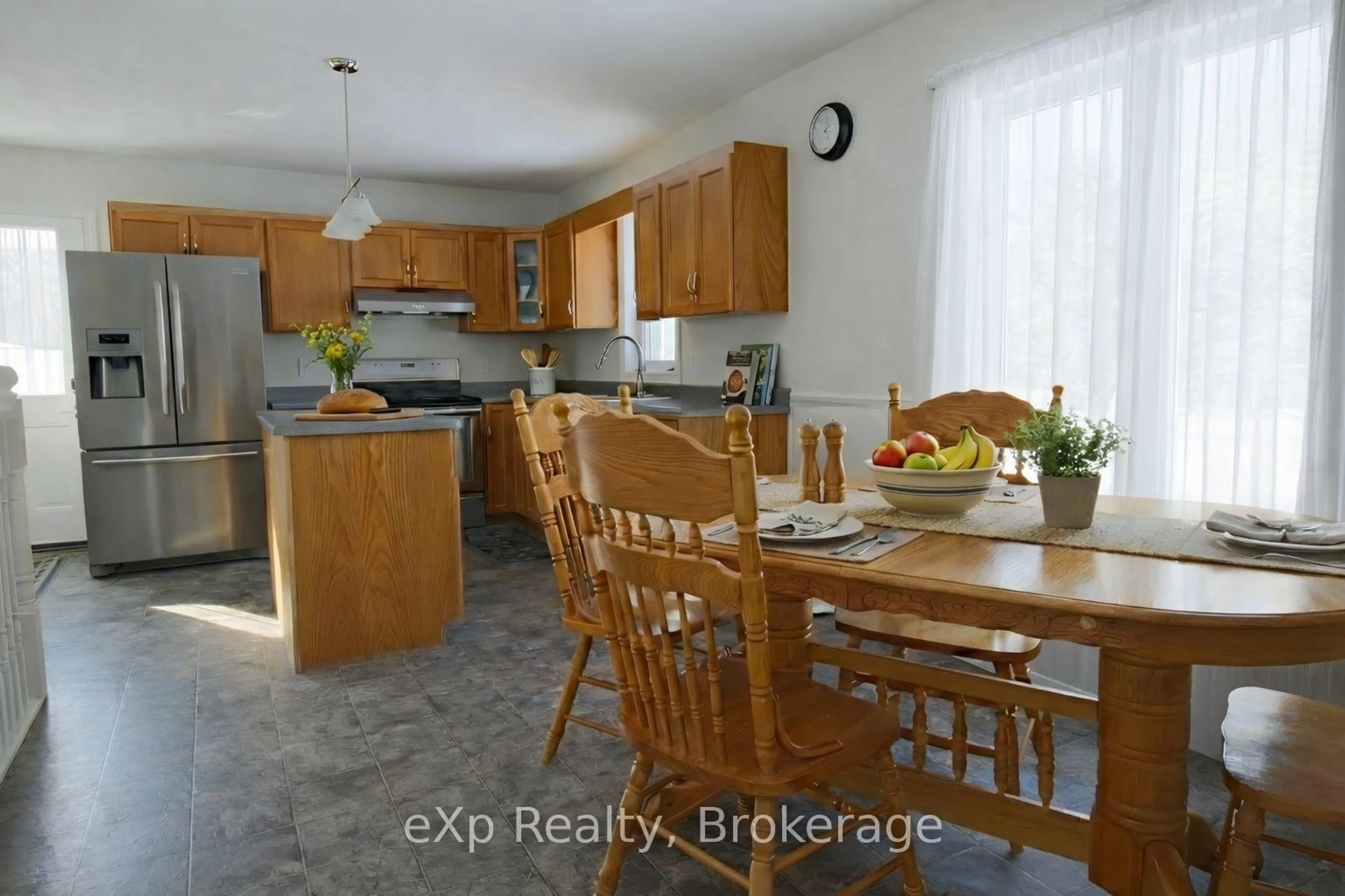 Standard kitchen, ceramic/tile floor for 585206 10A Sdrd, Grey Highlands Ontario K7S 3G7