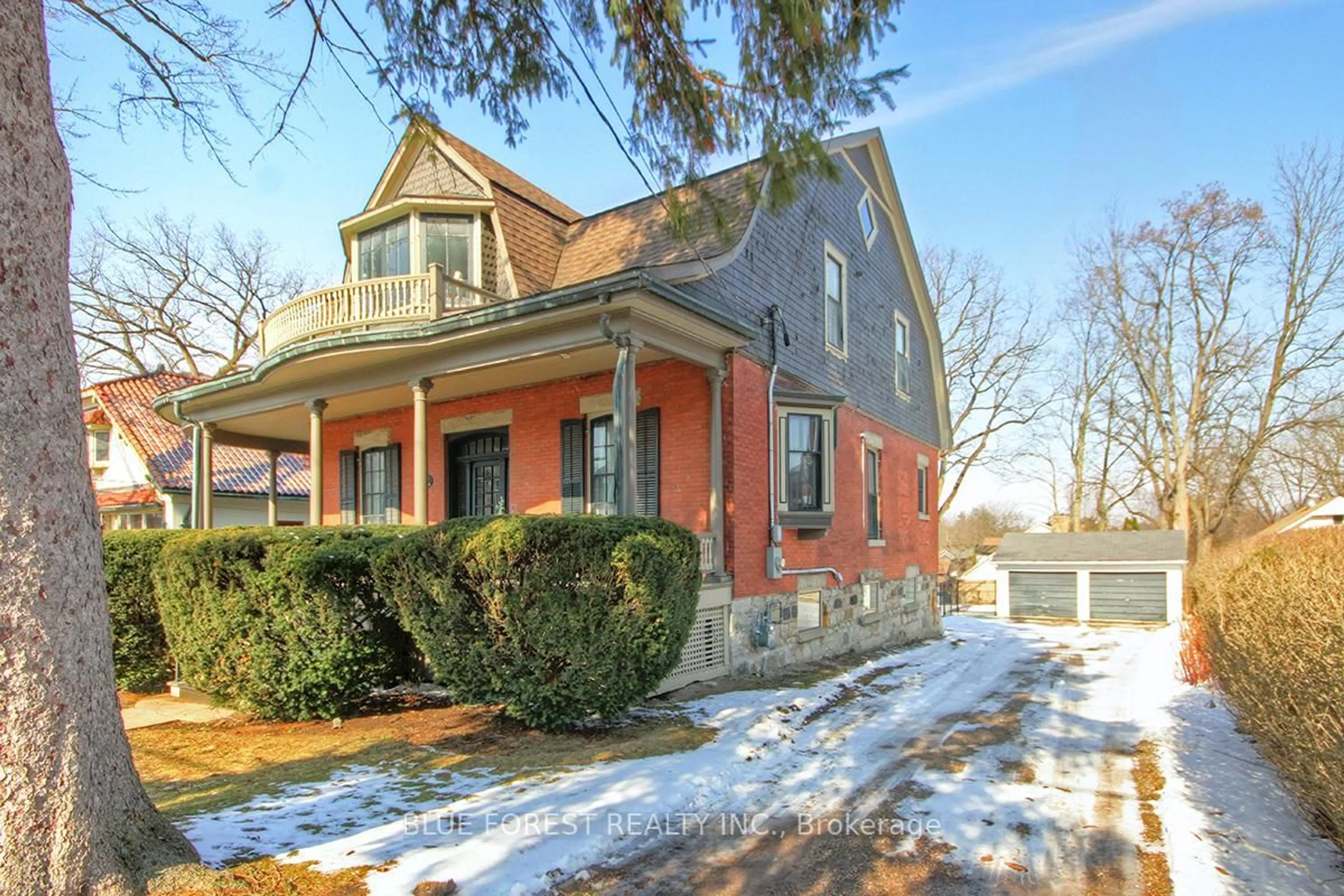 Home with brick exterior material, street for 274 Huron St, London East Ontario N6A 2J9