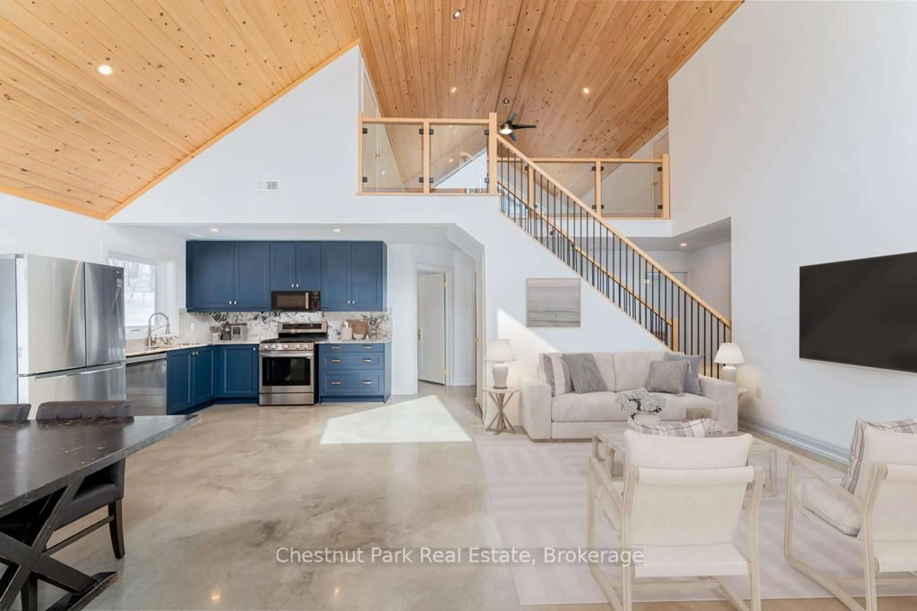 Open concept kitchen, unknown for 1299 Hekkla Rd, Muskoka Lakes Ontario P0C 1J0