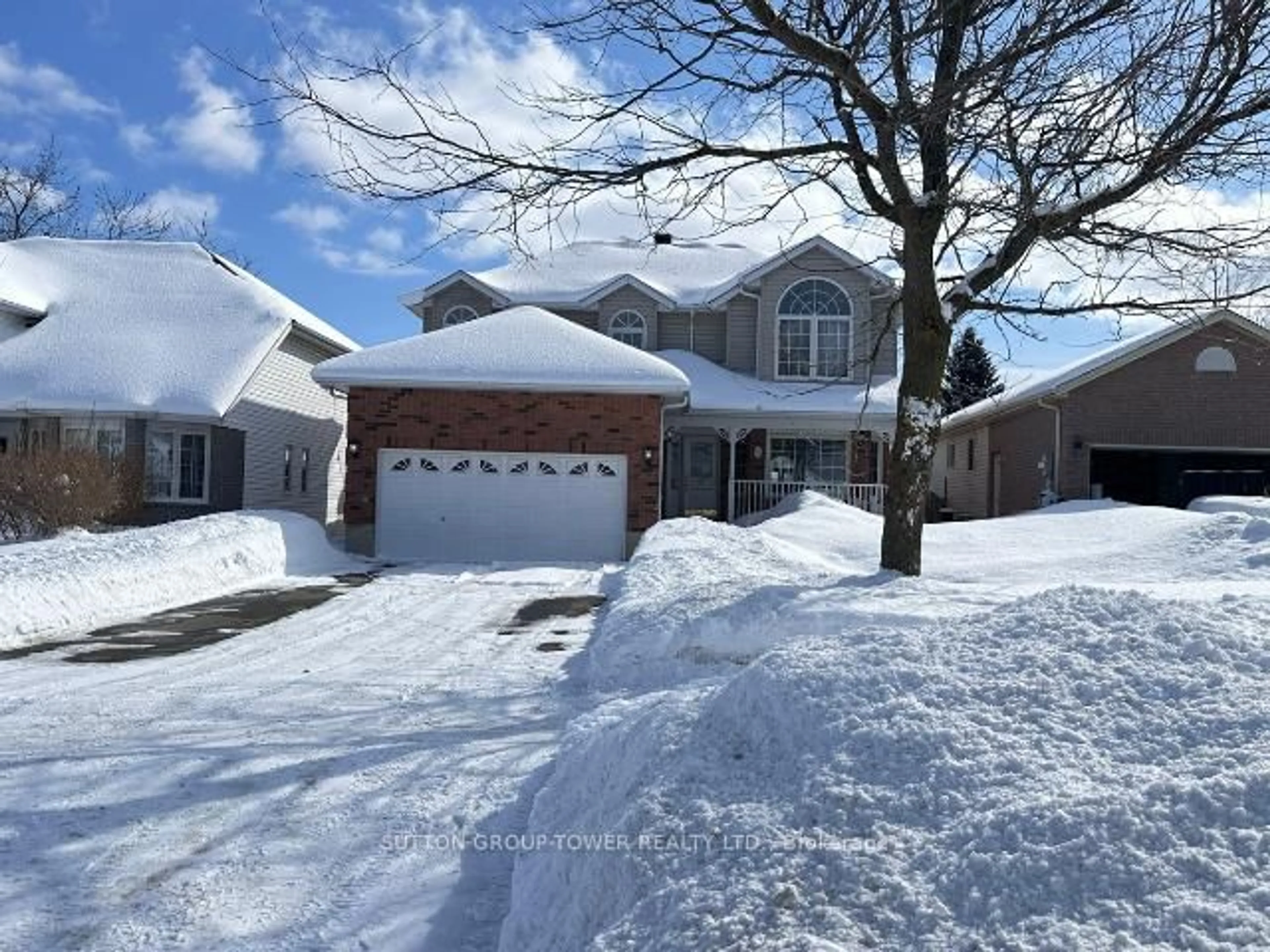A pic from outside/outdoor area/front of a property/back of a property/a pic from drone, street for 512 Fiddle Park Lane, Shelburne Ontario L0N 1S2