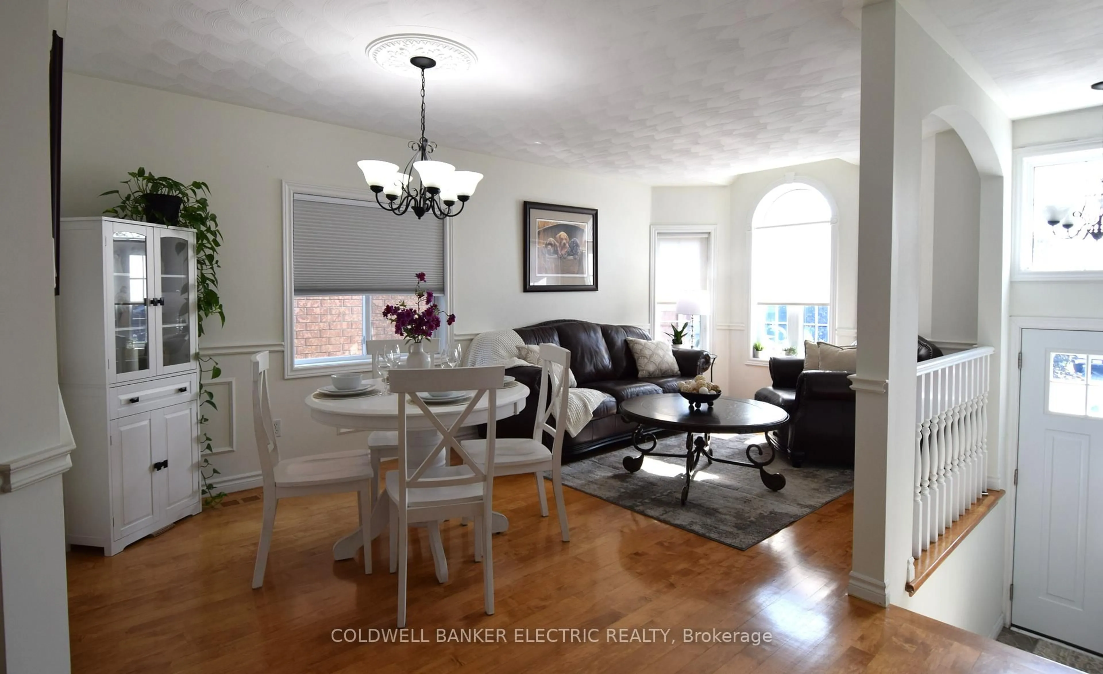 Dining room, unknown for 121 Haden Ave, Peterborough Ontario K9H 7P6