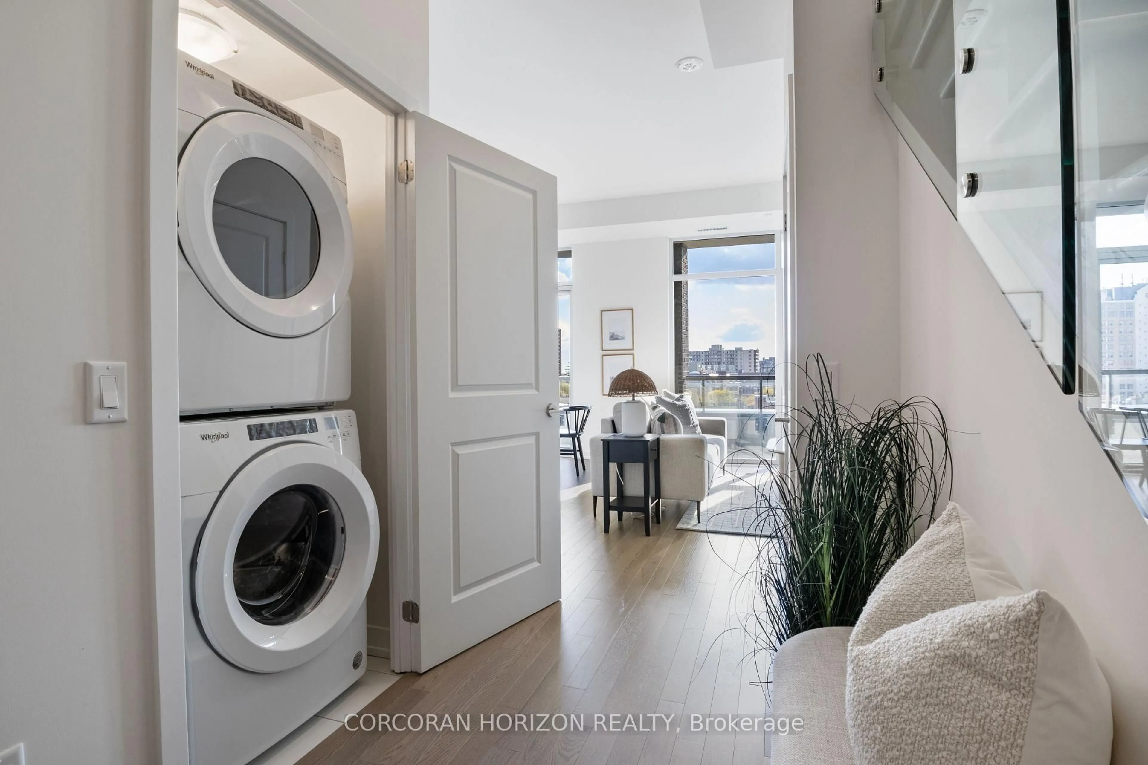 Laundry room for 55 Duke St #420, Kitchener Ontario N2H 0C9