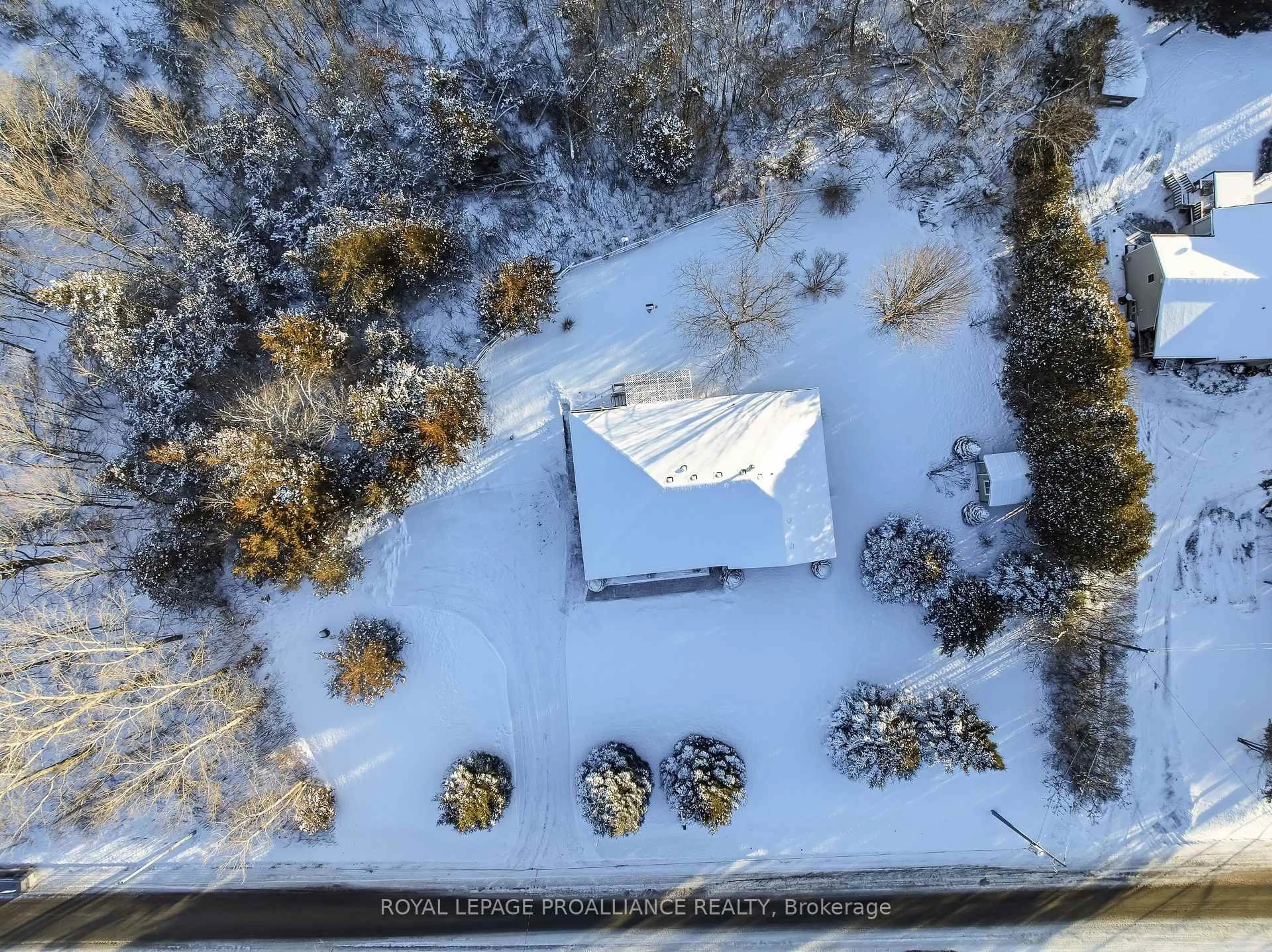 A pic from outside/outdoor area/front of a property/back of a property/a pic from drone, unknown for 16607 Telephone Rd, Brighton Ontario K0K 1H0