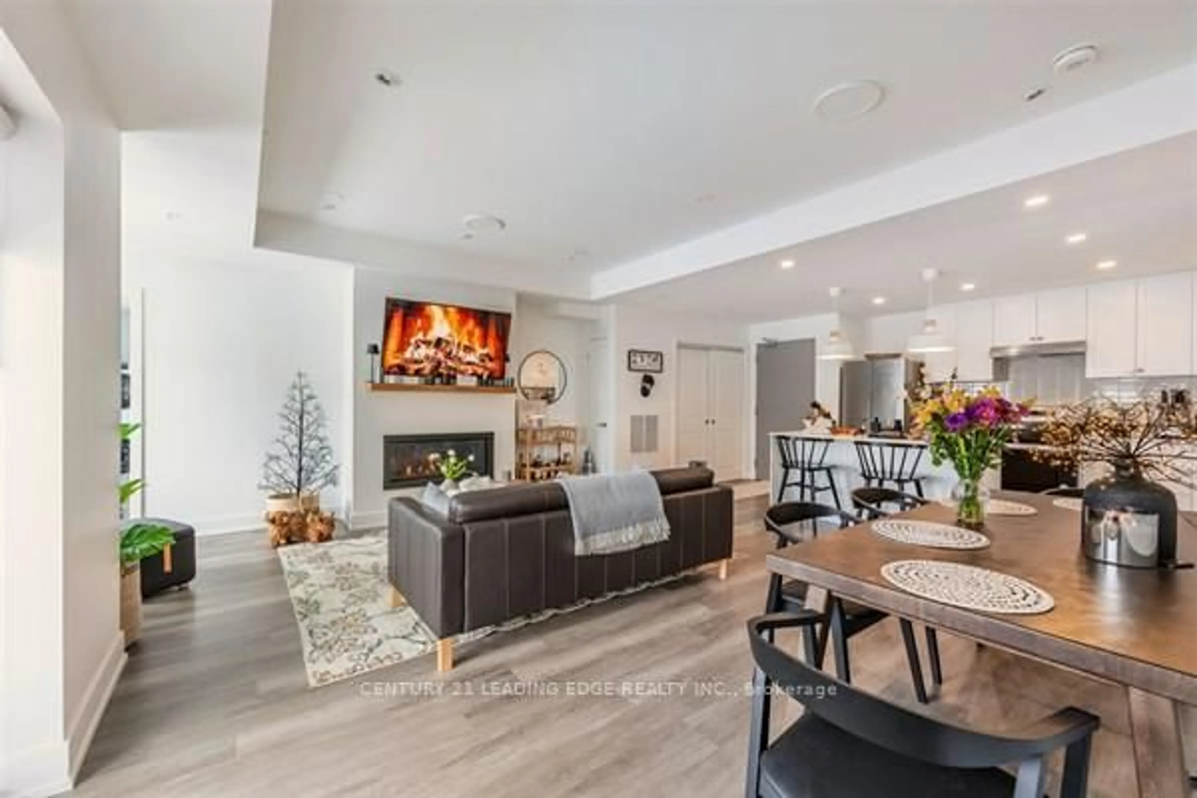 Open concept kitchen, unknown for 19B West St #301, Kawartha Lakes Ontario K0M 1N0