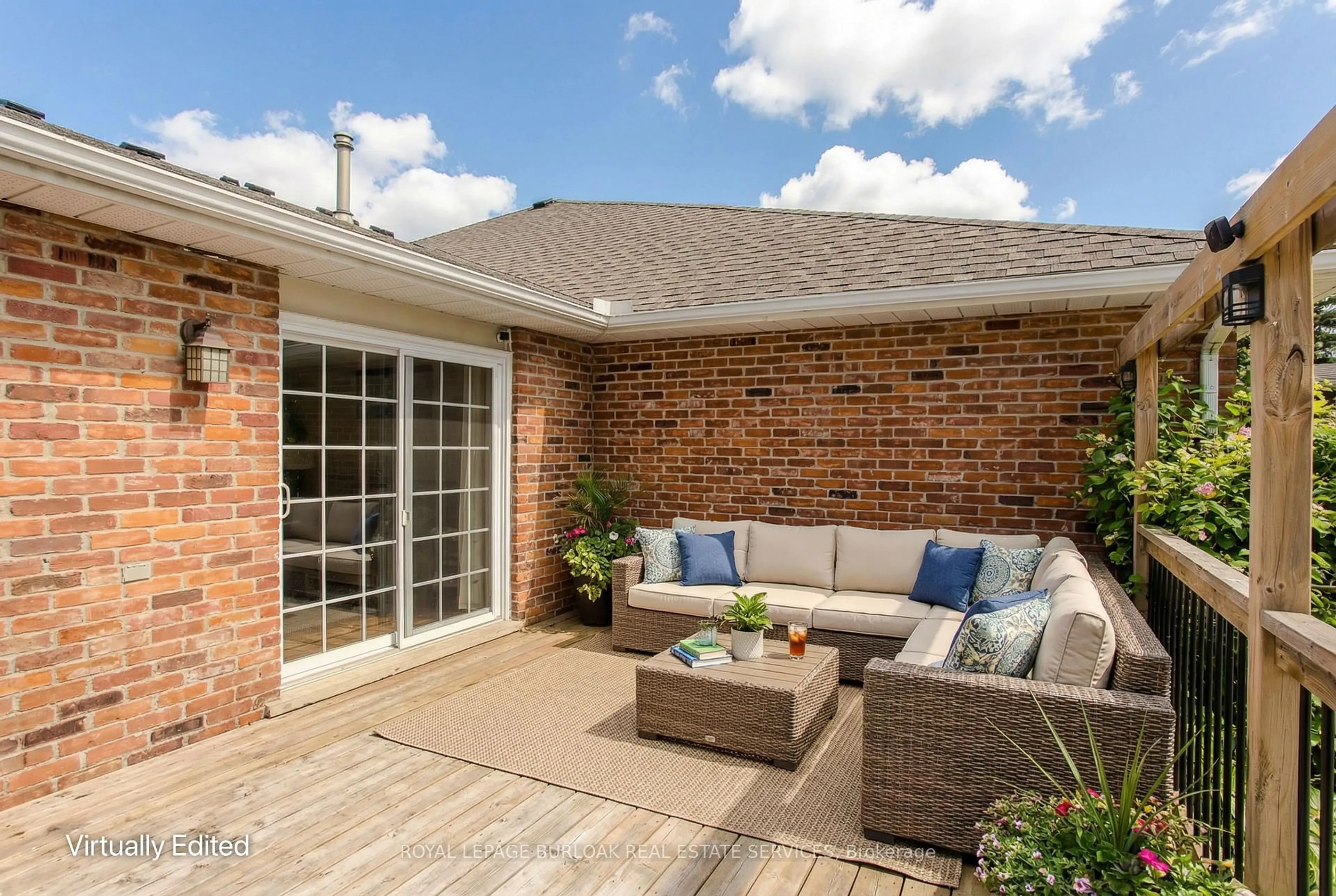 Patio, street for 20 Meadowlands Blvd #26, Hamilton Ontario L9K 1J5