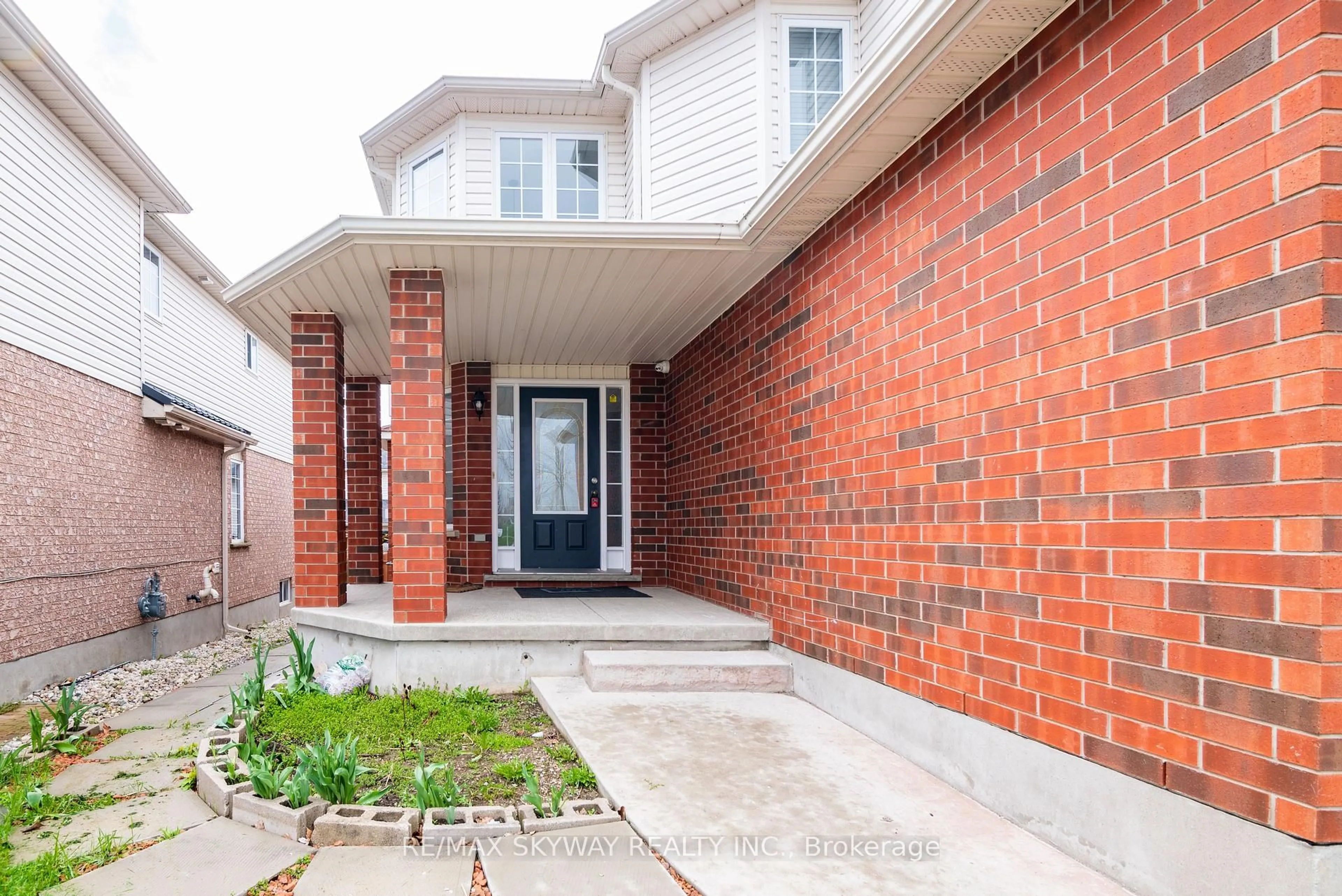 Home with brick exterior material, street for 116 Severn Dr, Guelph Ontario N1E 7K6