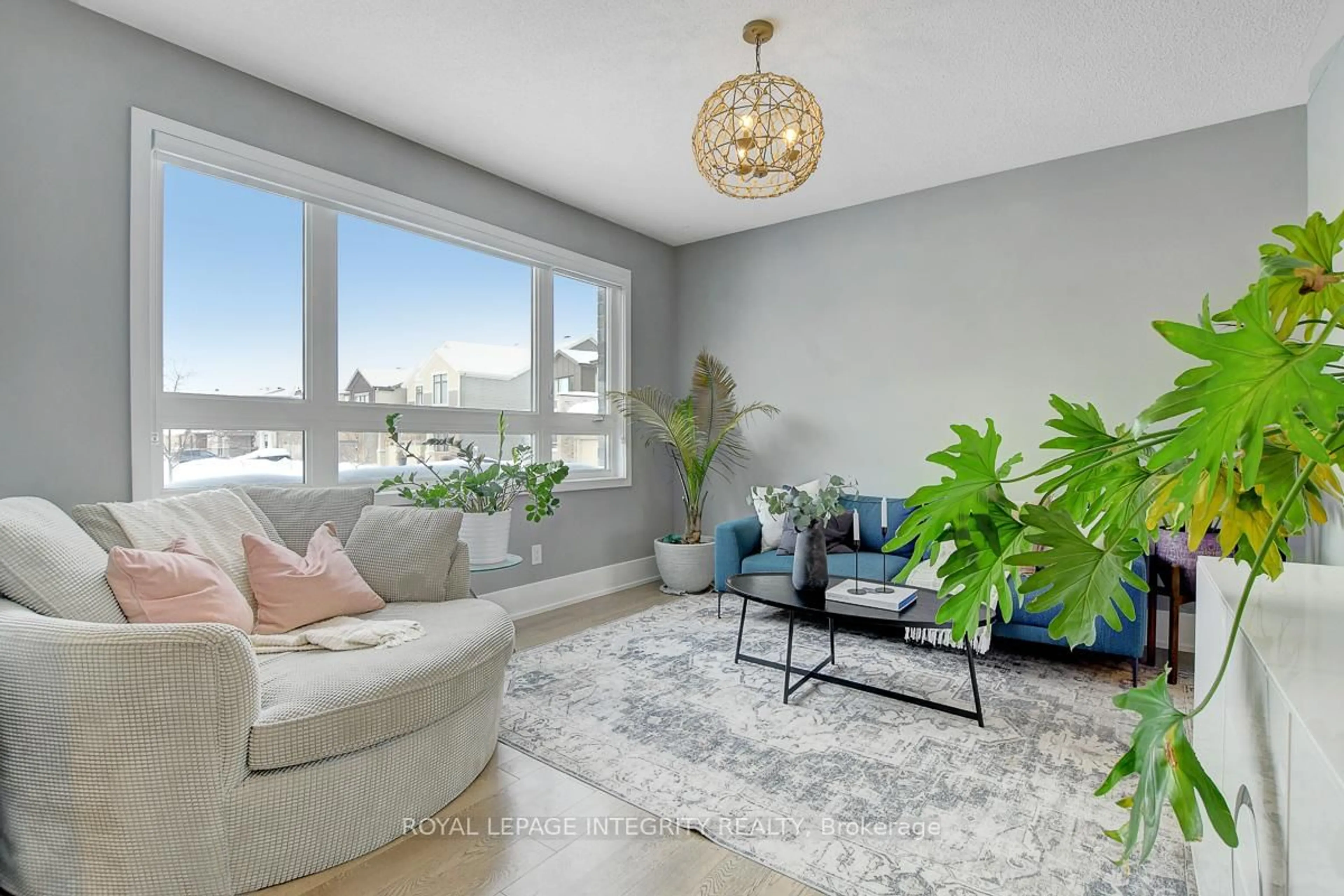 Living room with furniture, unknown for 129 Reliance Rdge, Ottawa Ontario K2V 0R3