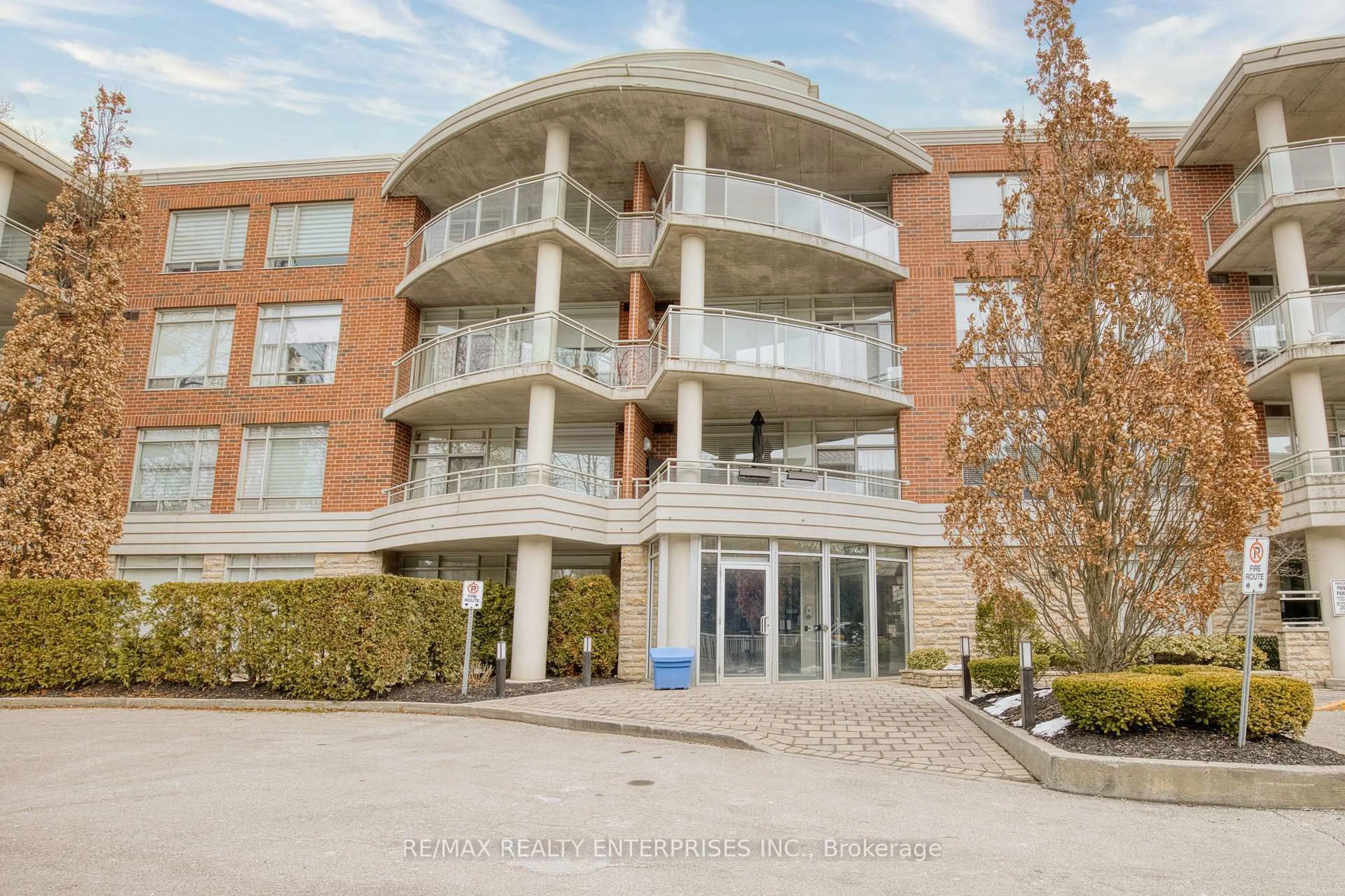 Unknown for 125 Wilson St #315, Hamilton Ontario L9G 0B3