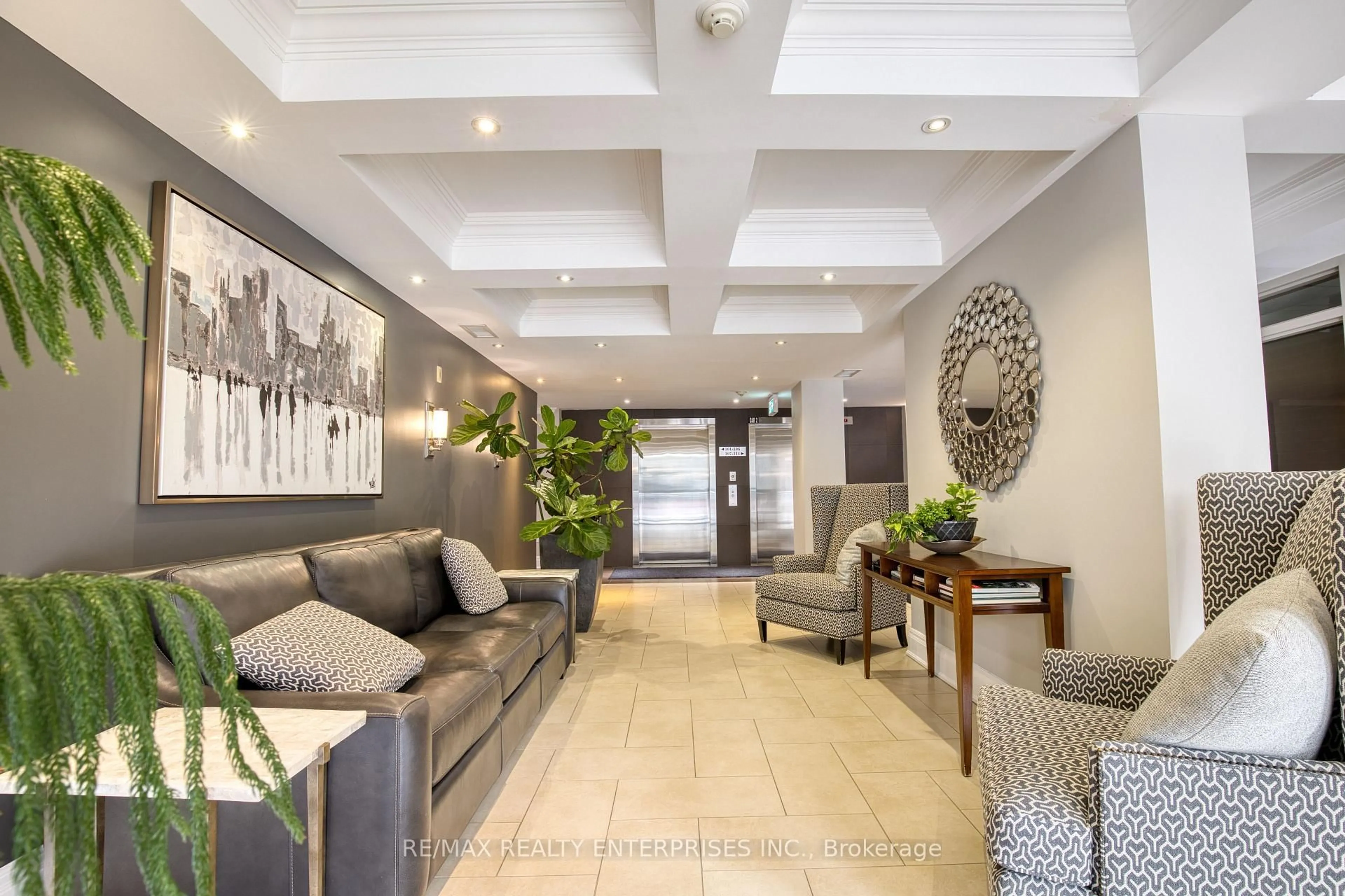 Lobby for 125 Wilson St #315, Hamilton Ontario L9G 0B3