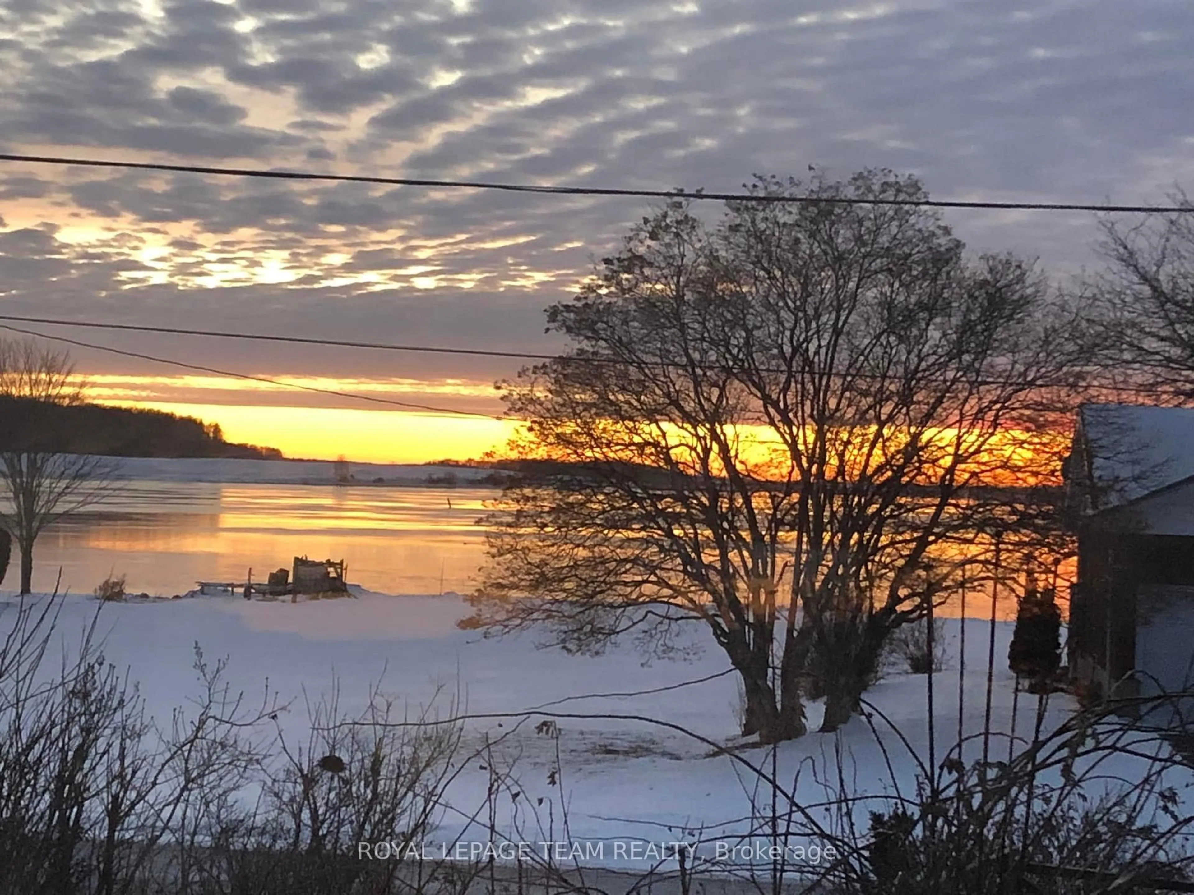 Blurry image for 5687 Cherry St, South Dundas Ontario K0C 1X0